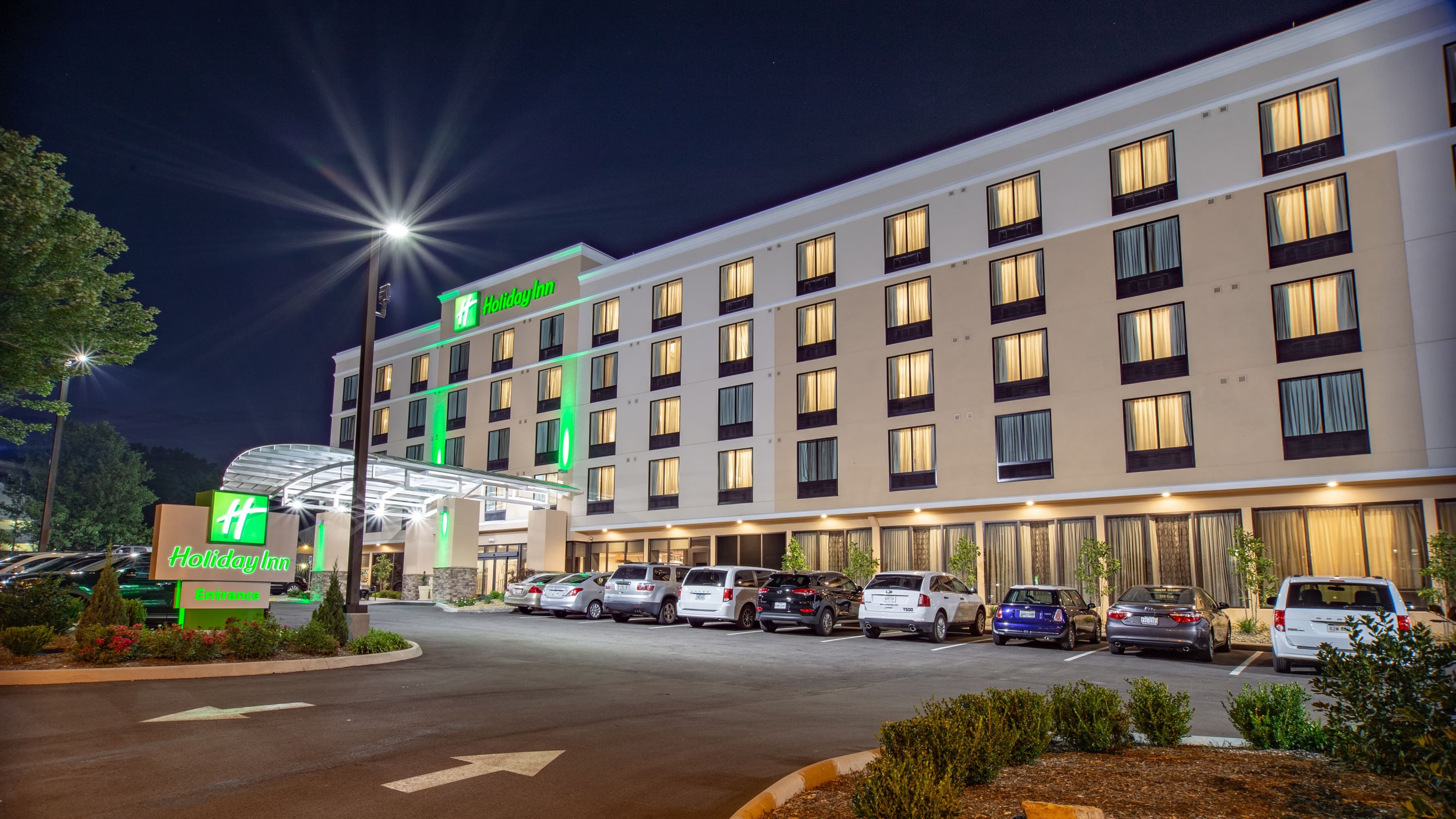Holiday Inn Knoxville N - Merchant Drive - Image 1