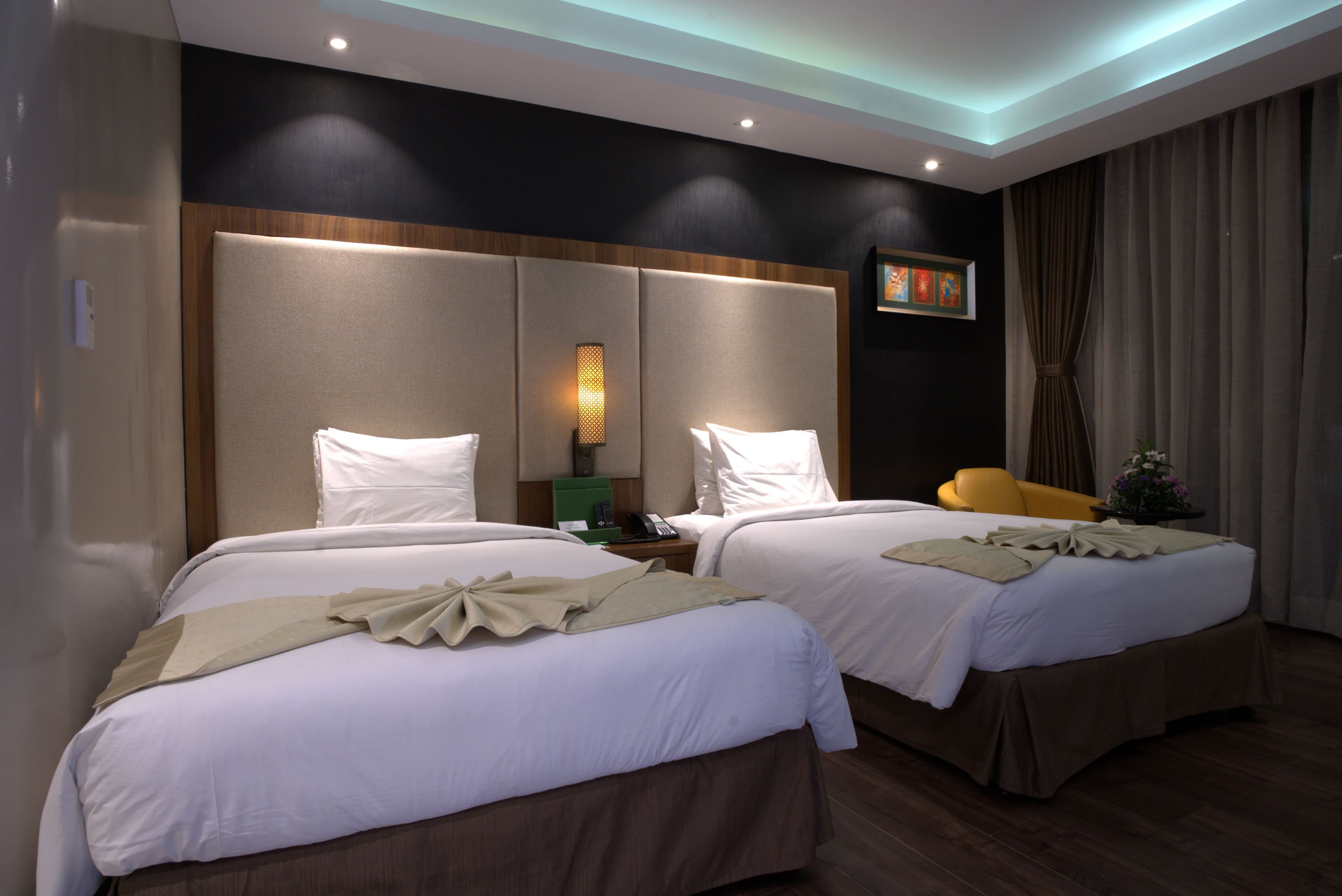 Holiday Inn Kolkata Airport — 17