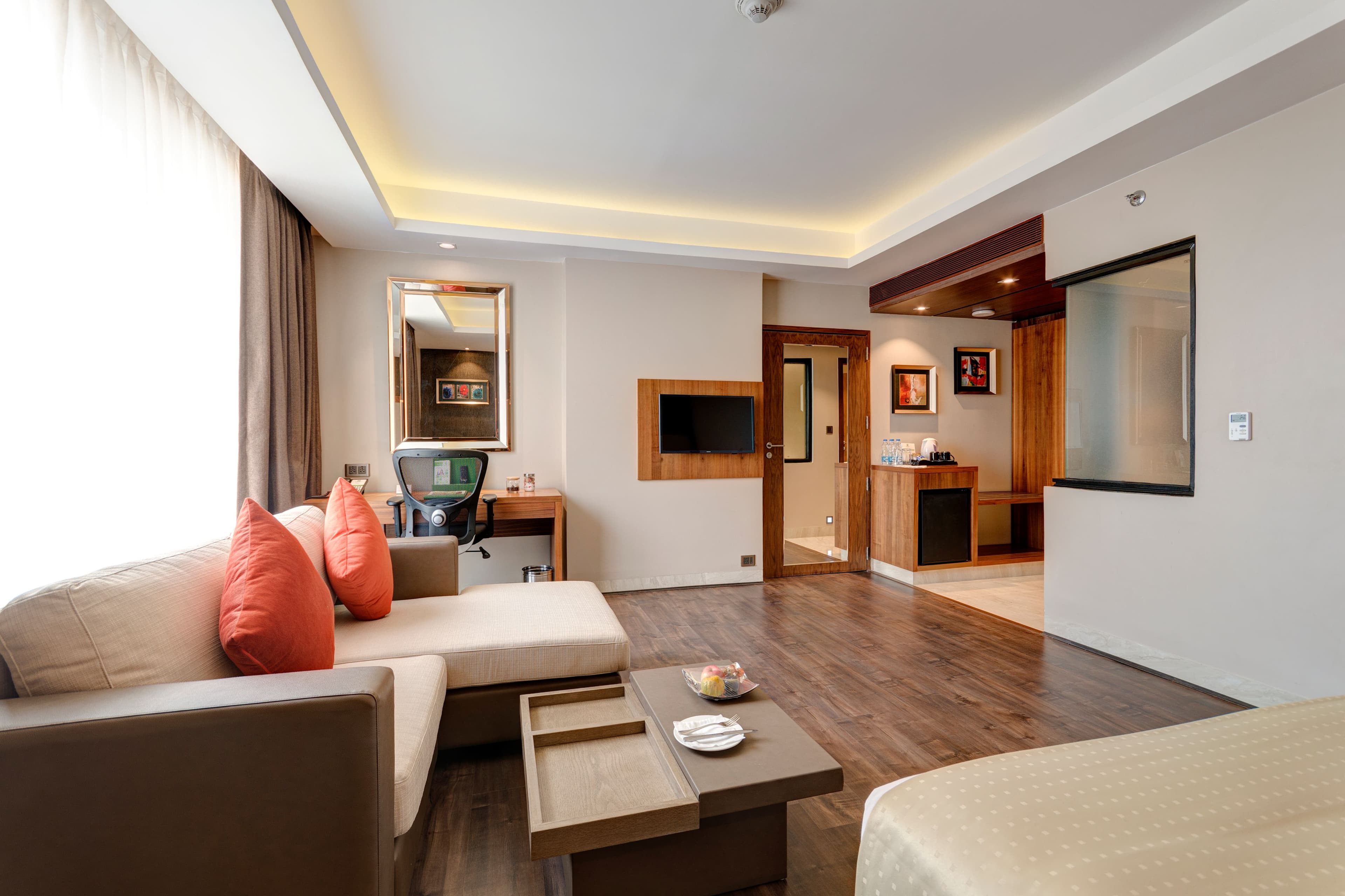 Holiday Inn Kolkata Airport — 9