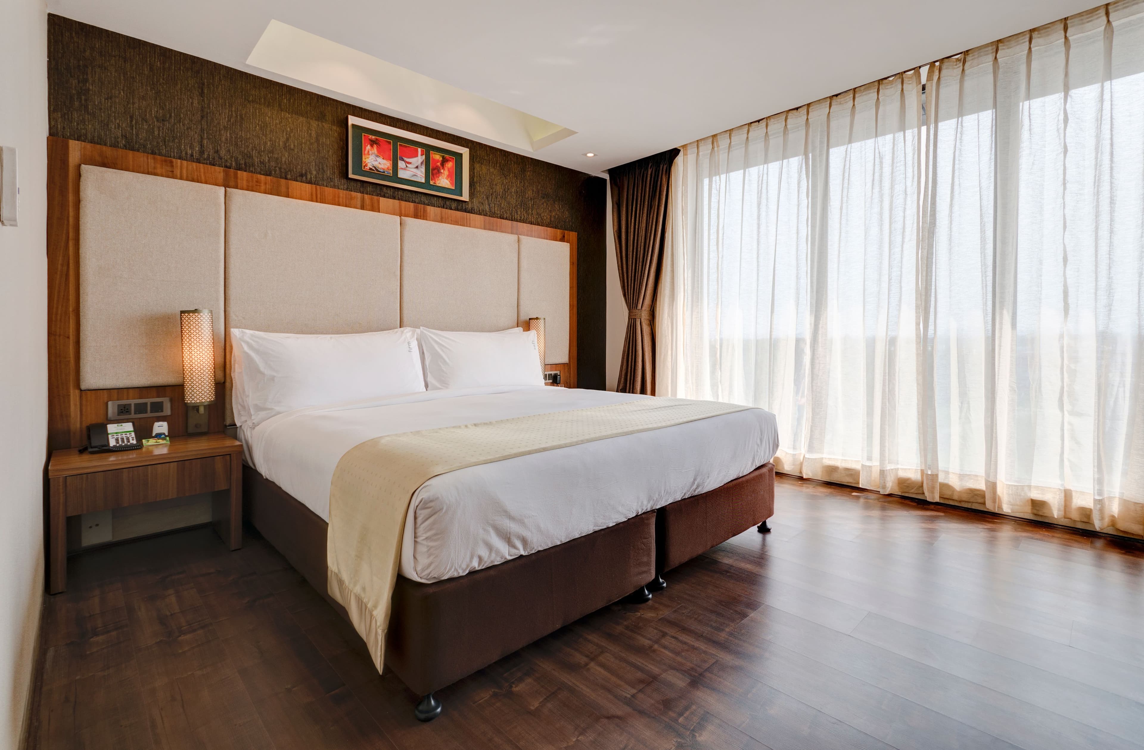 Holiday Inn Kolkata Airport — 10