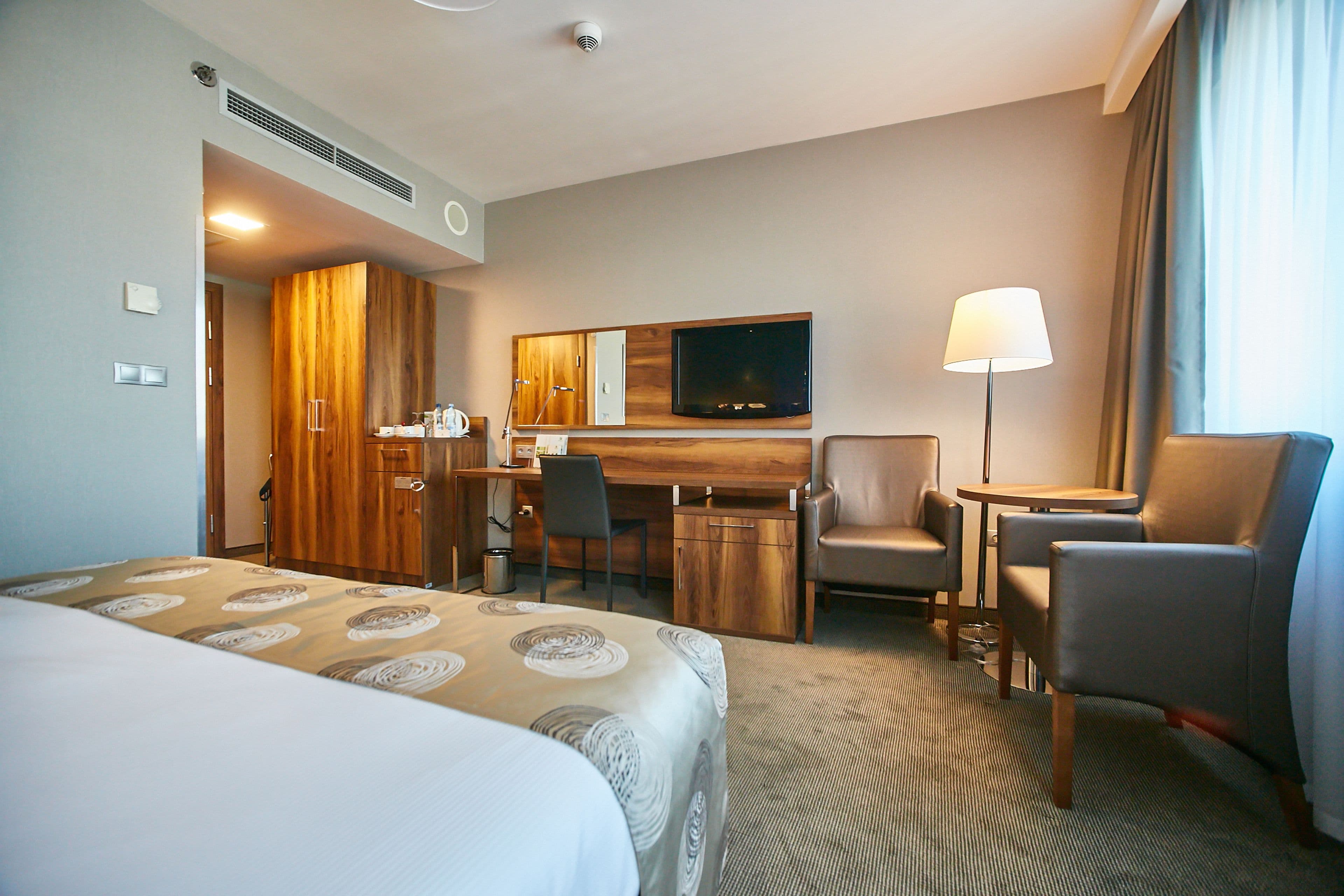 Holiday Inn Krakow City Centre — 12