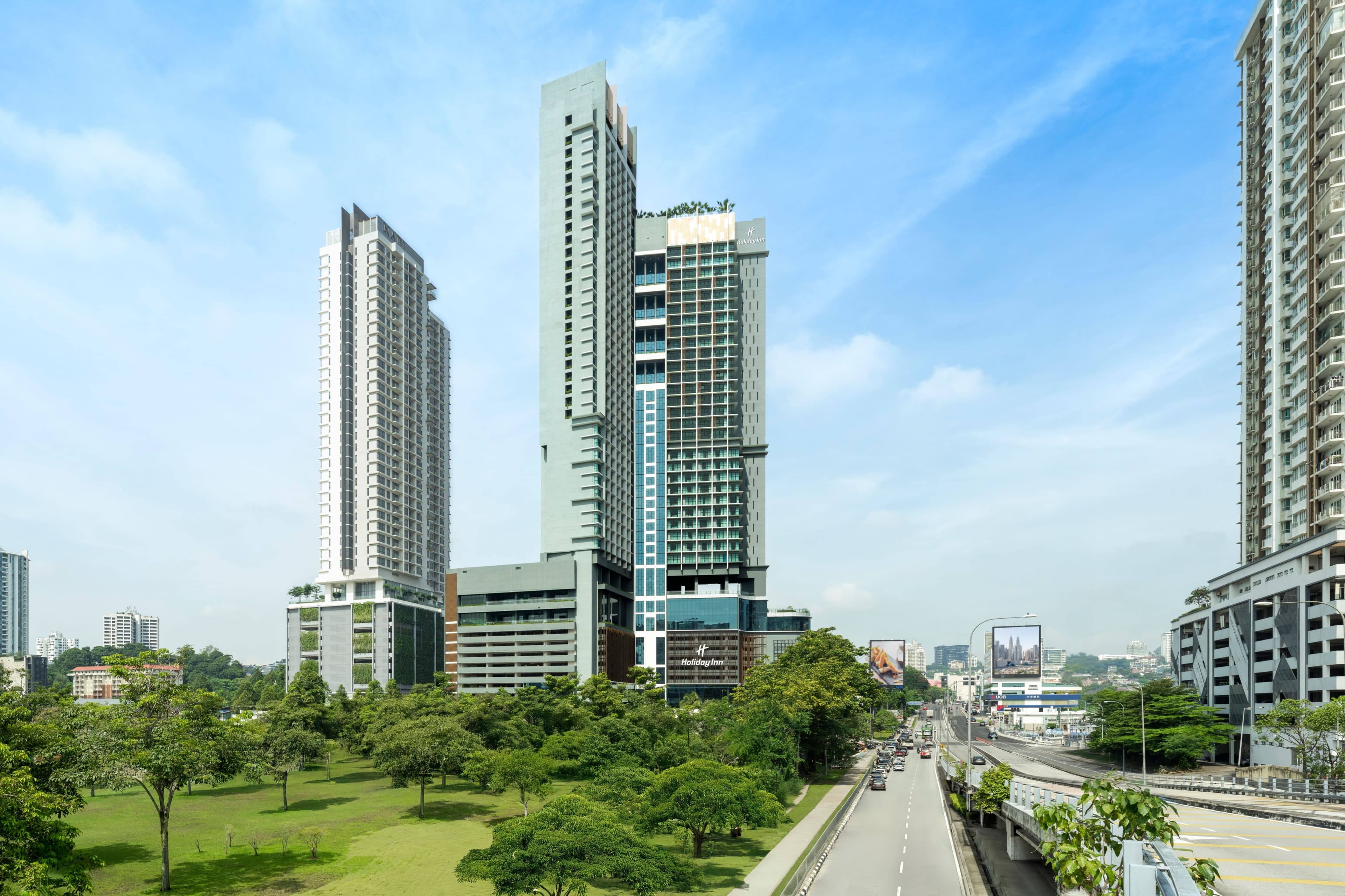Holiday Inn Kuala Lumpur Bangsar - Image 1