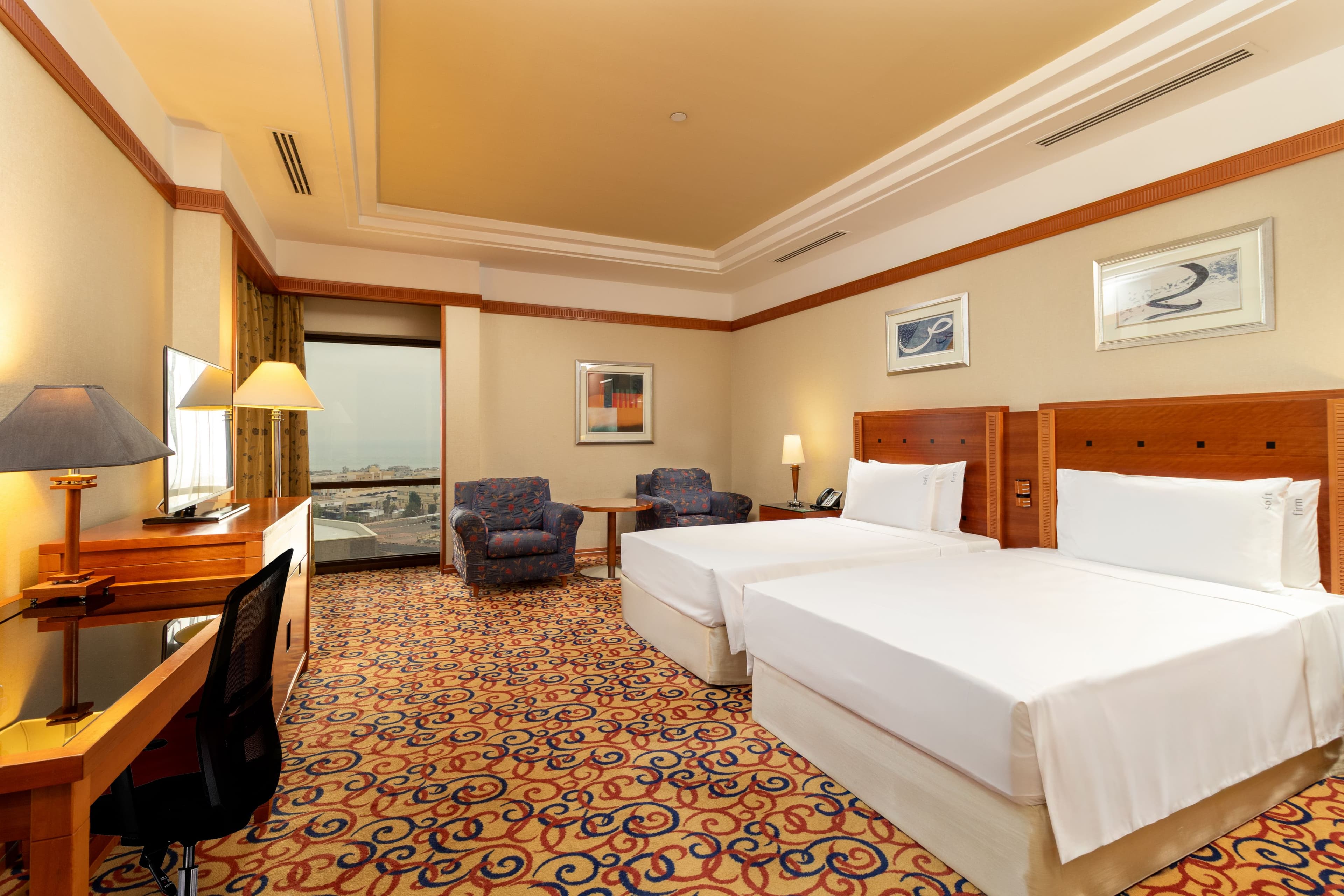 Holiday Inn Kuwait Salmiya — 36