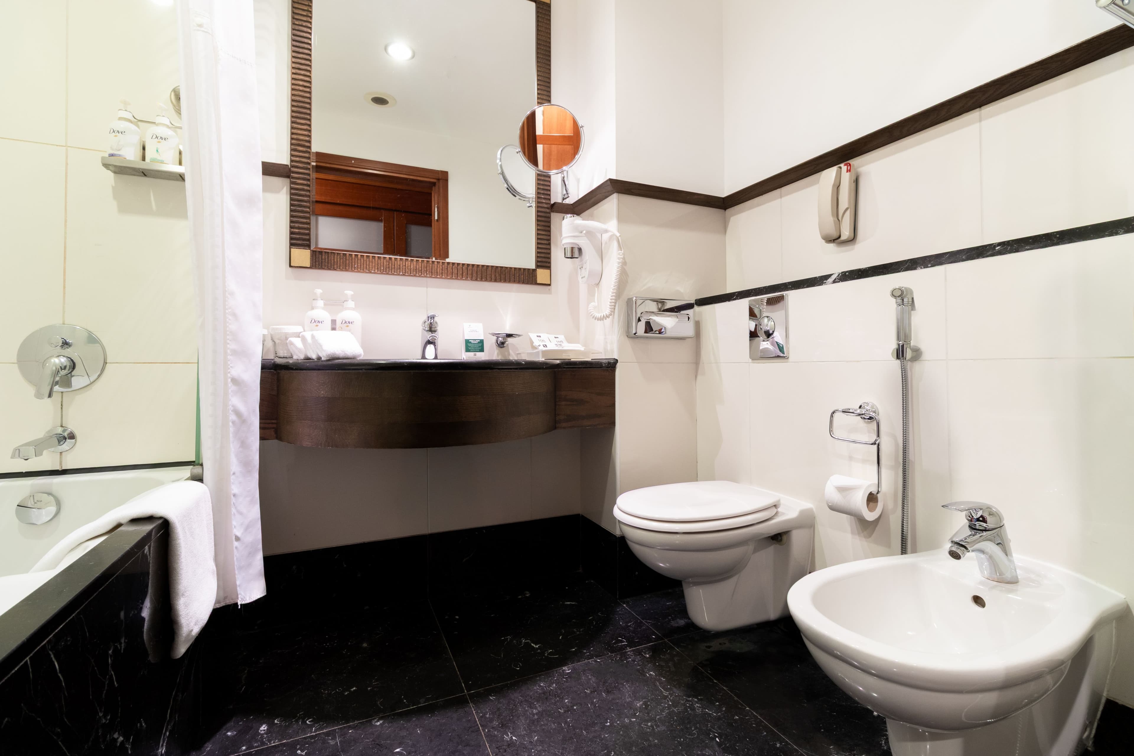 Holiday Inn Kuwait Salmiya — 20