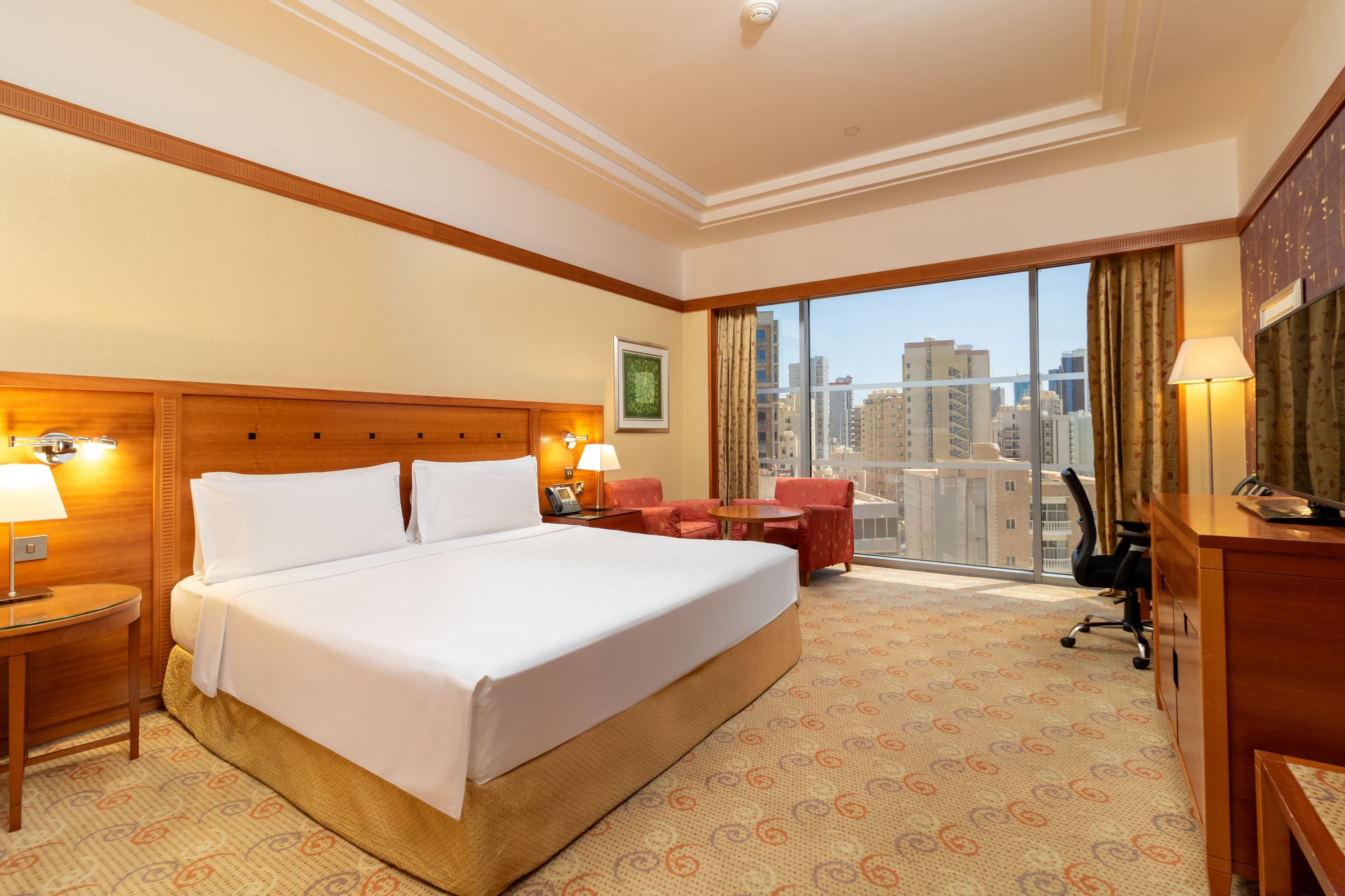 Holiday Inn Kuwait Salmiya — 2