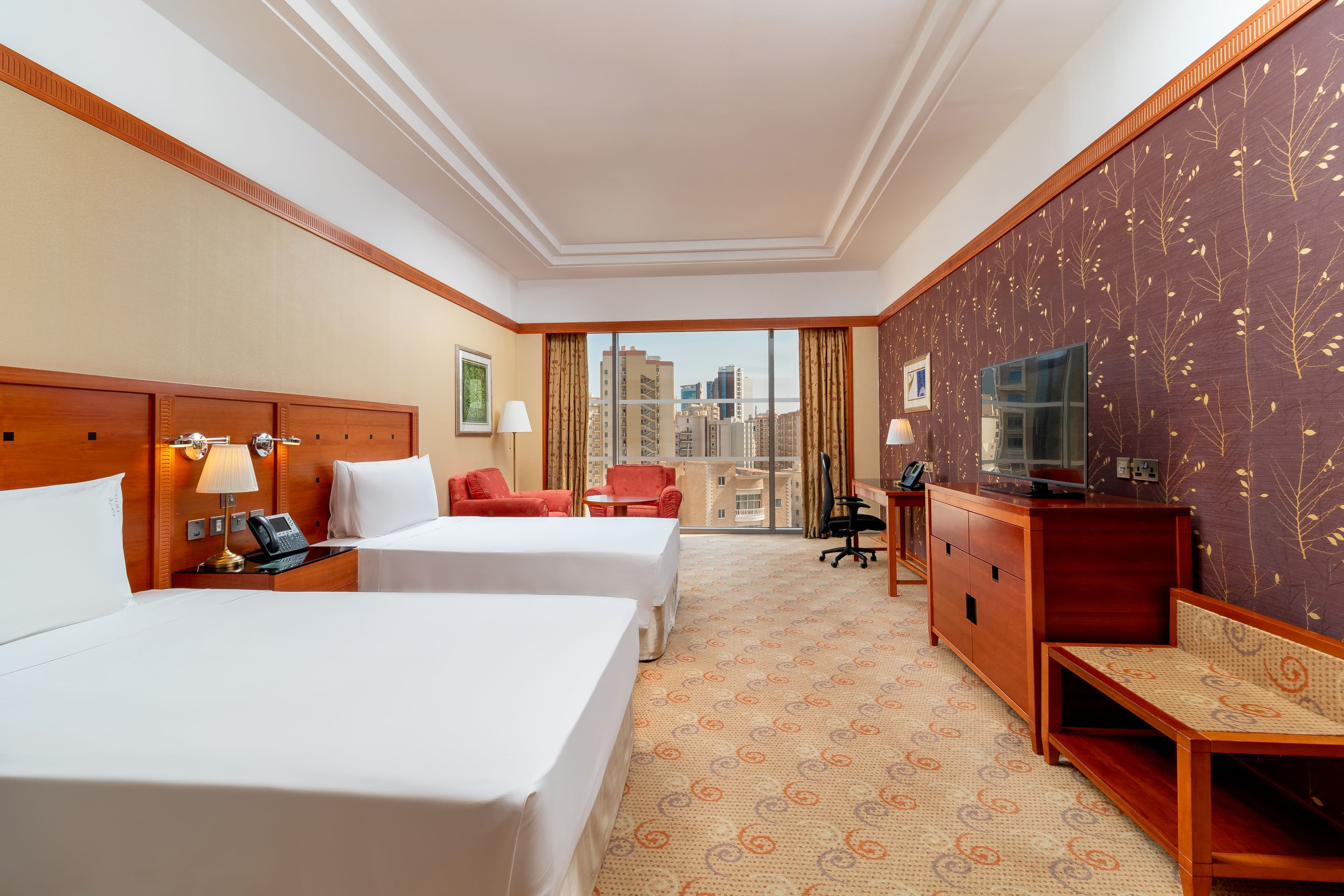 Holiday Inn Kuwait Salmiya — 52