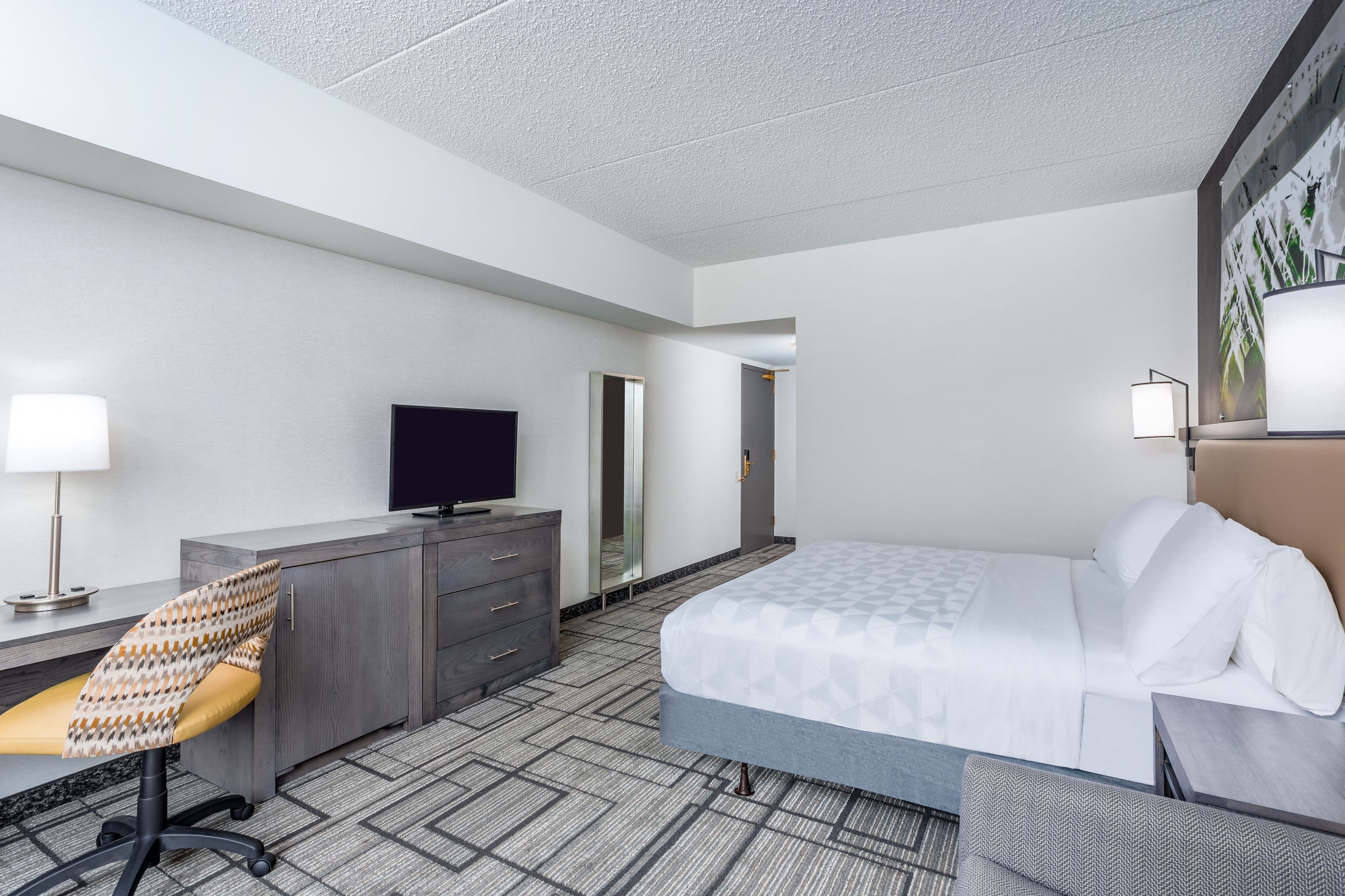 Holiday Inn Lafayette-City Centre — 9