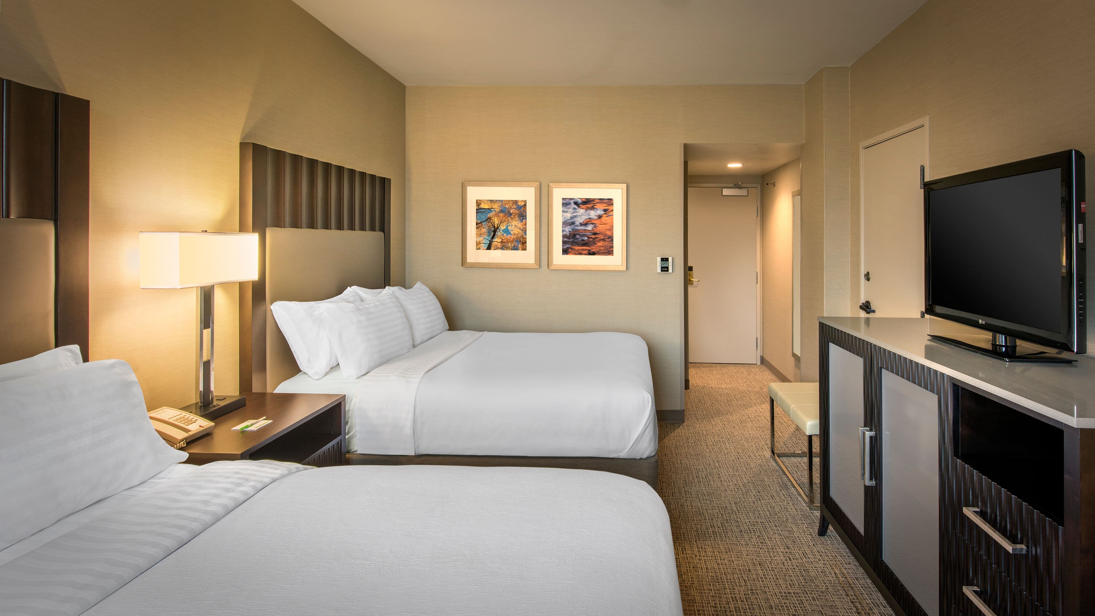 Holiday Inn Denver Lakewood — 28
