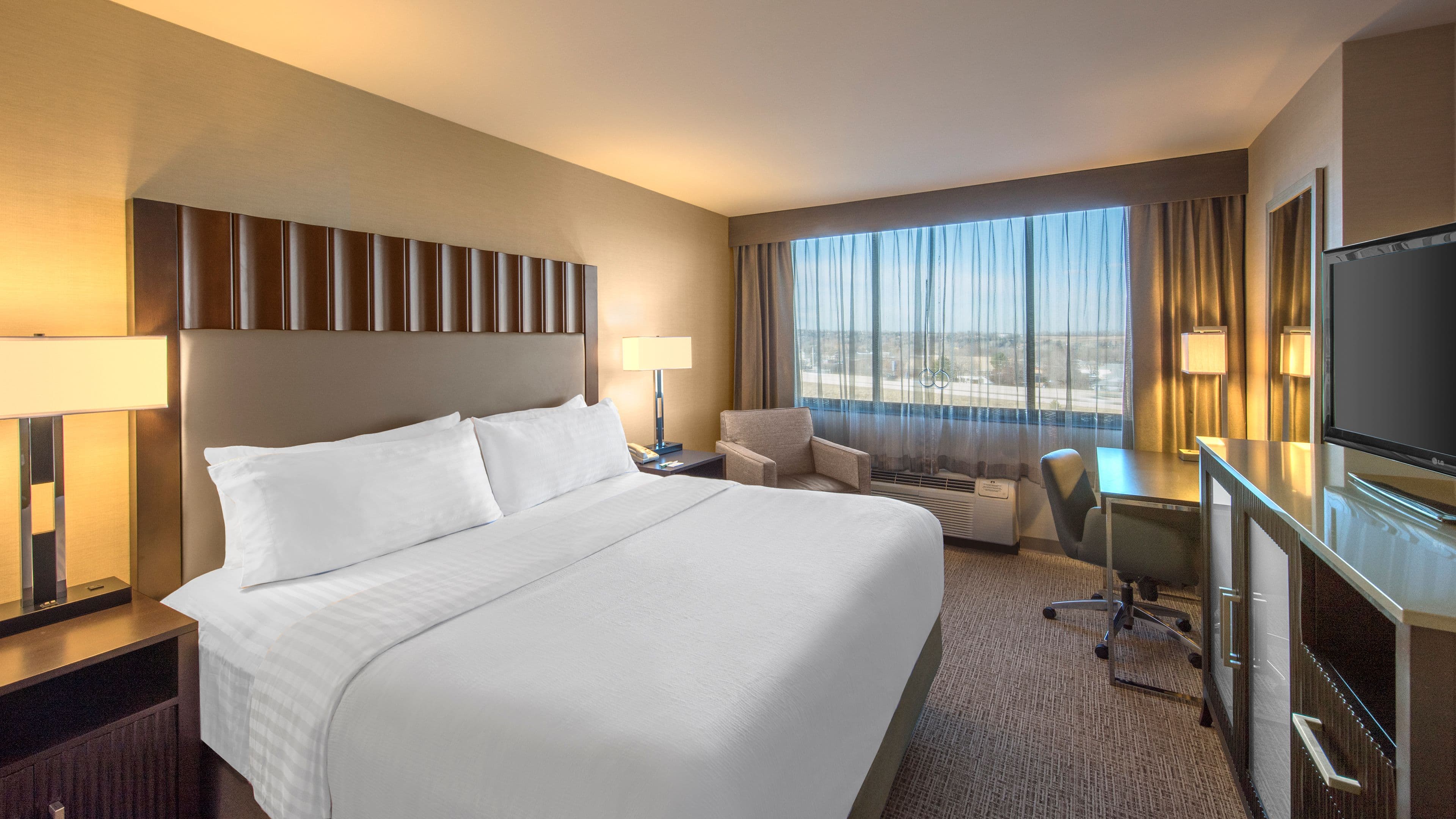 Holiday Inn Denver Lakewood - Image 4