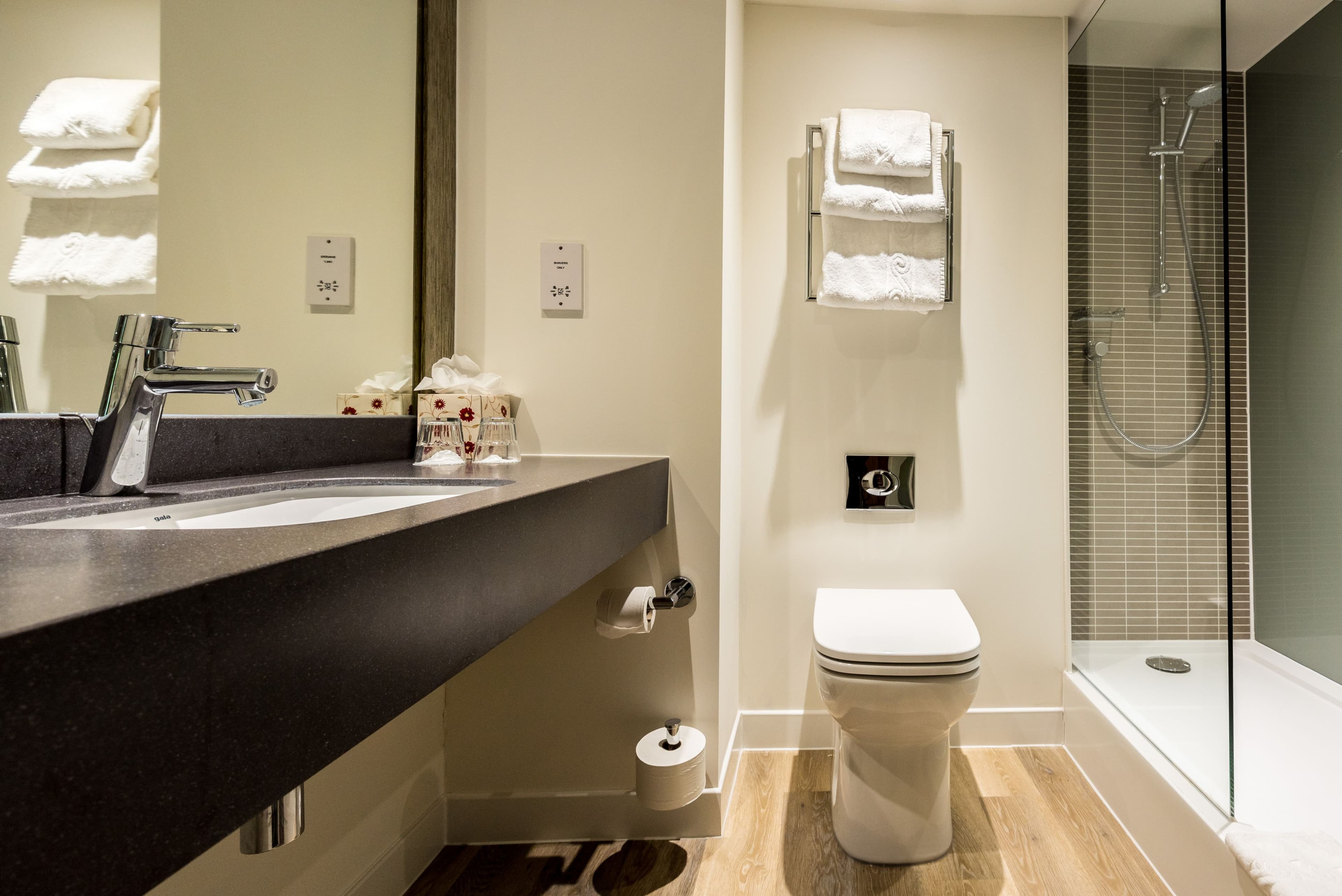 Holiday Inn Lancaster — 7