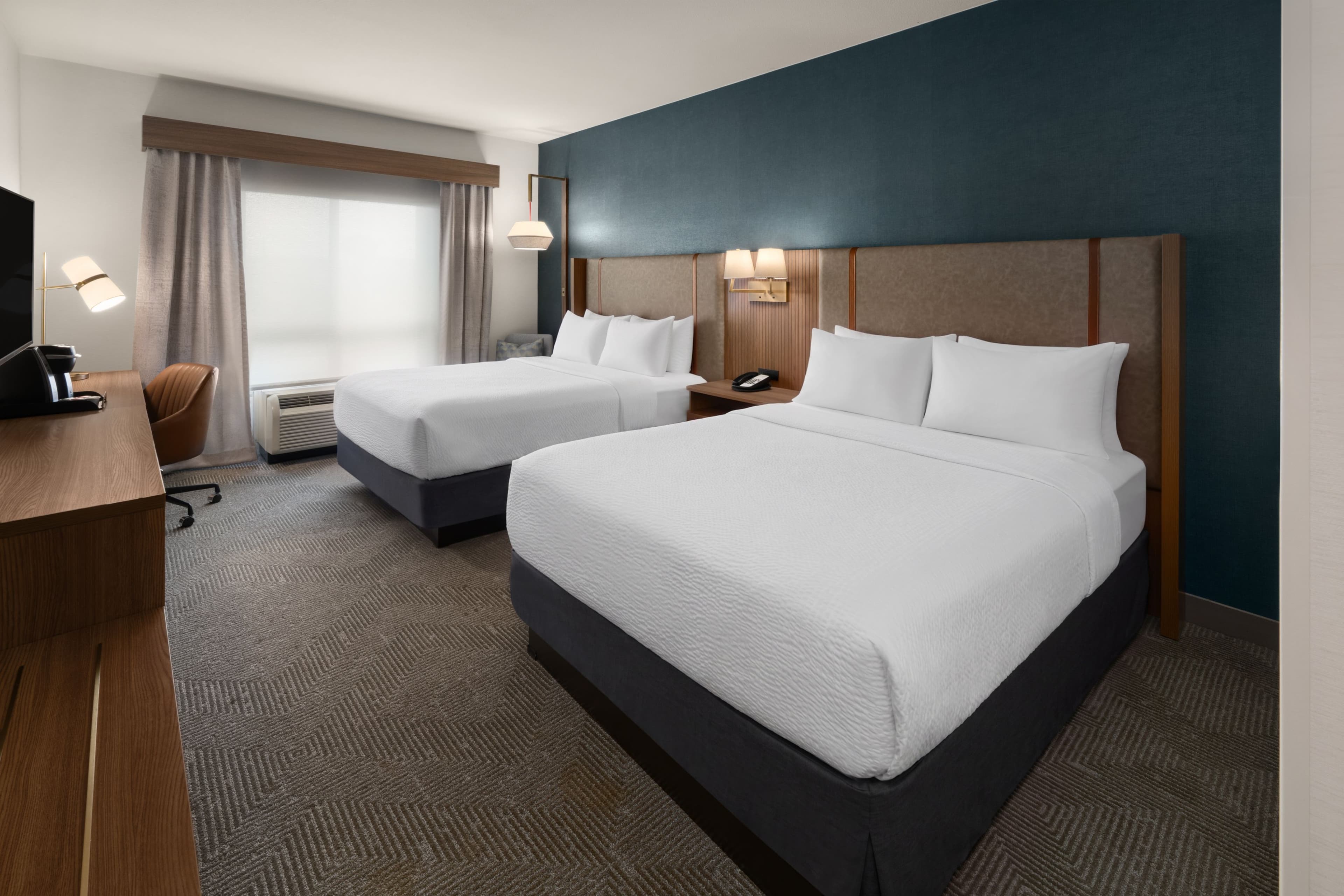 Holiday Inn Laramie  — 5