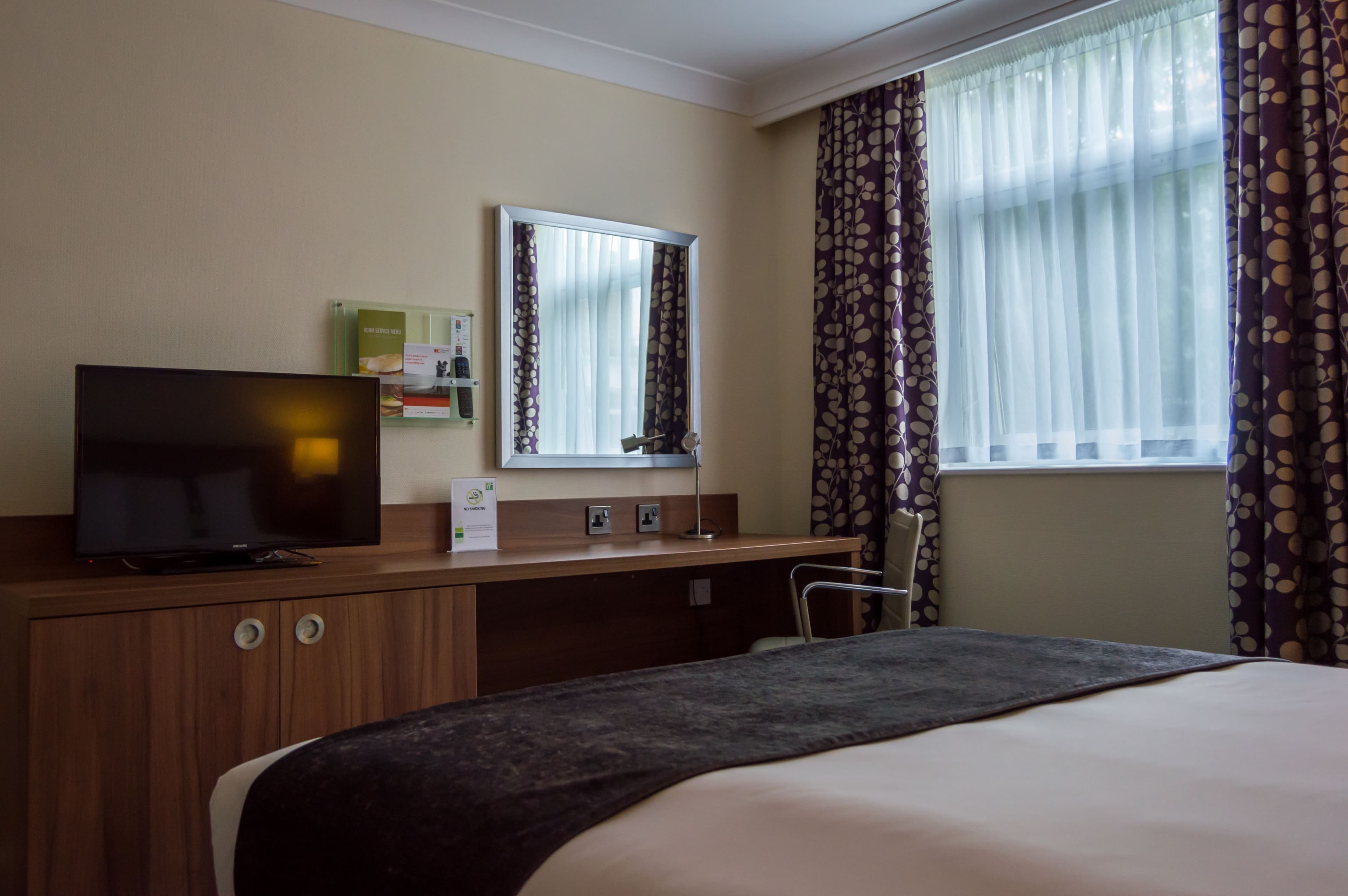 Holiday Inn Leeds - Garforth — 6