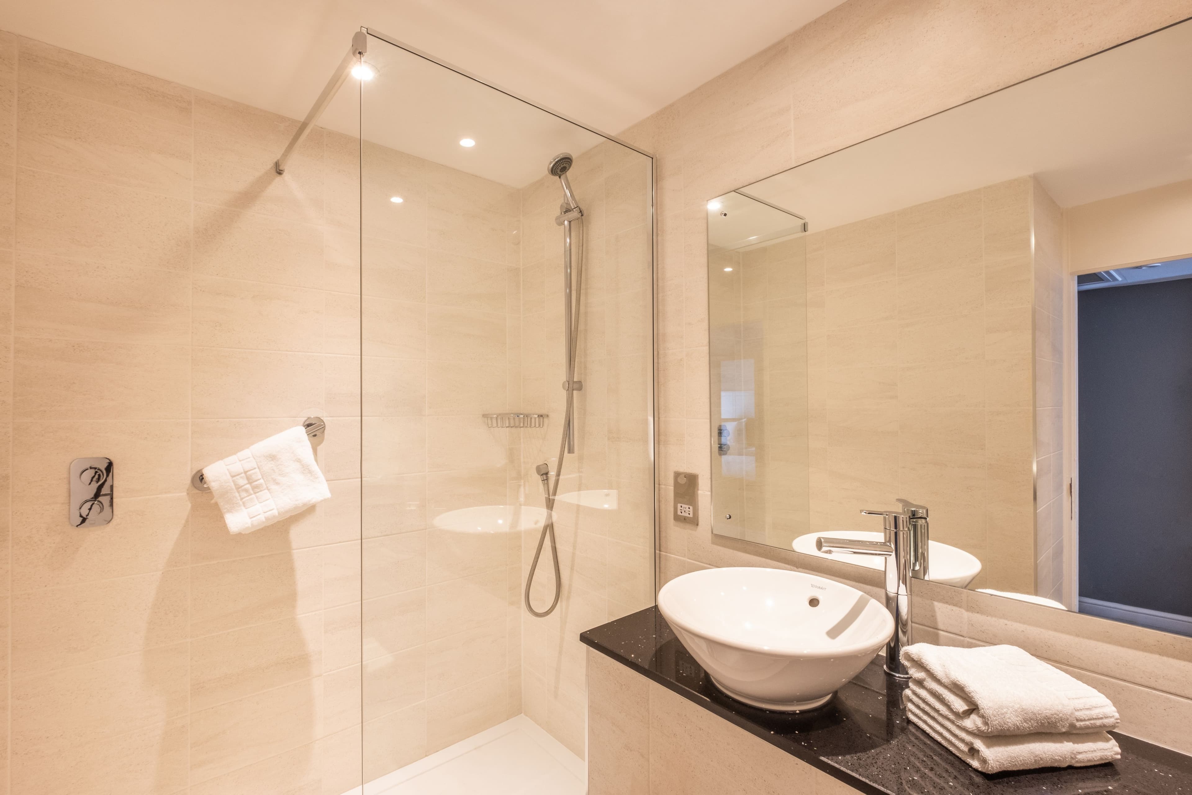 Premium Room - Image 11