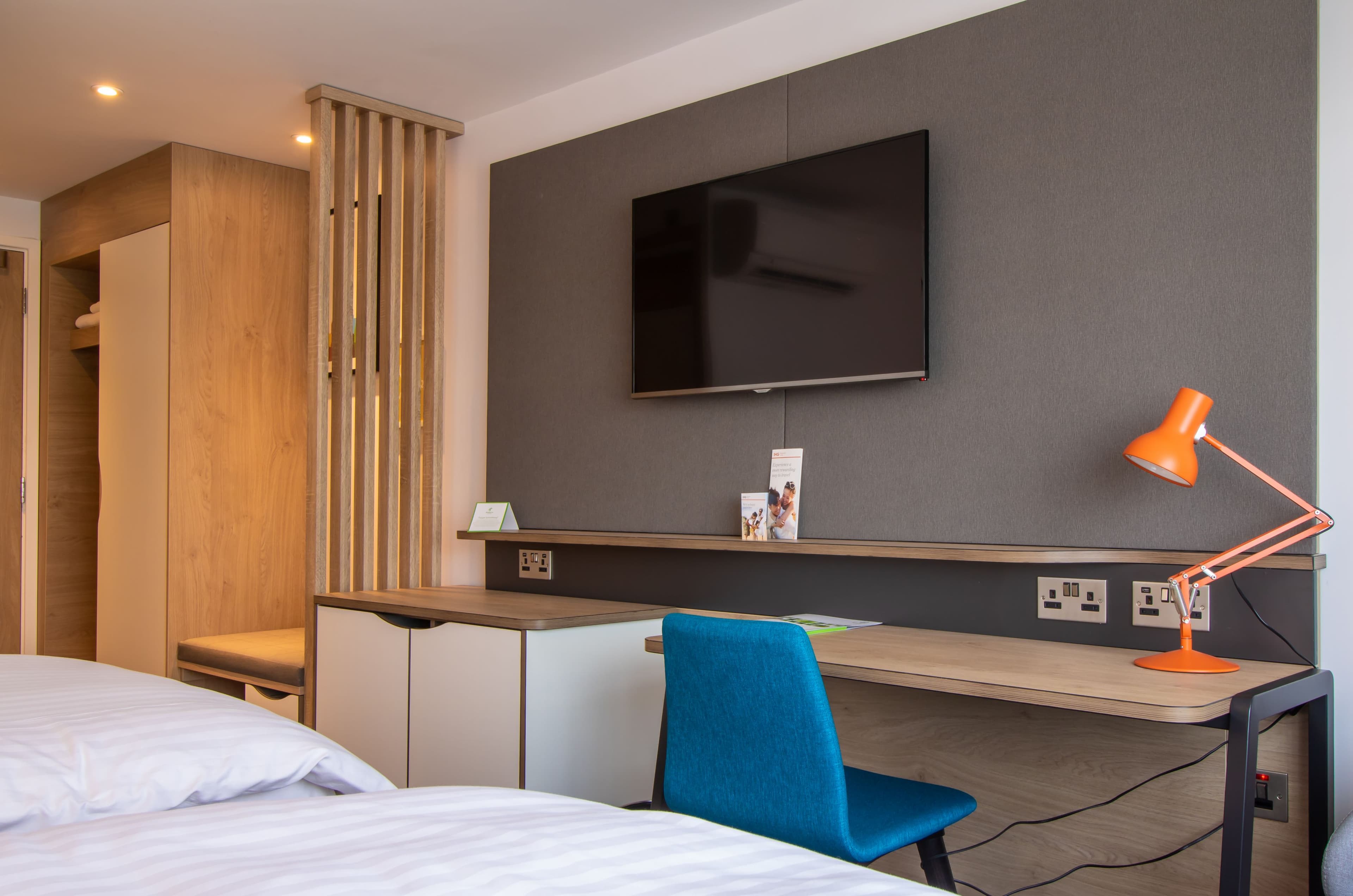 Holiday Inn Leicester - Wigston — 100