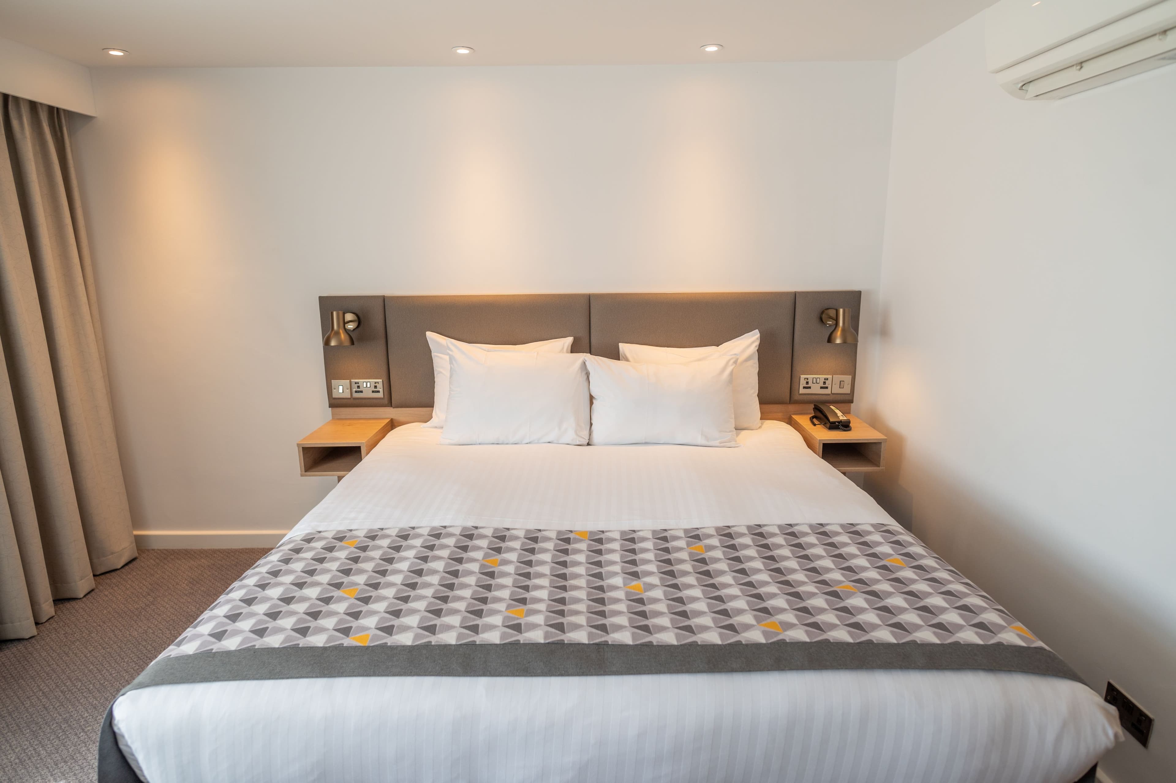 Standard Room - Image 5