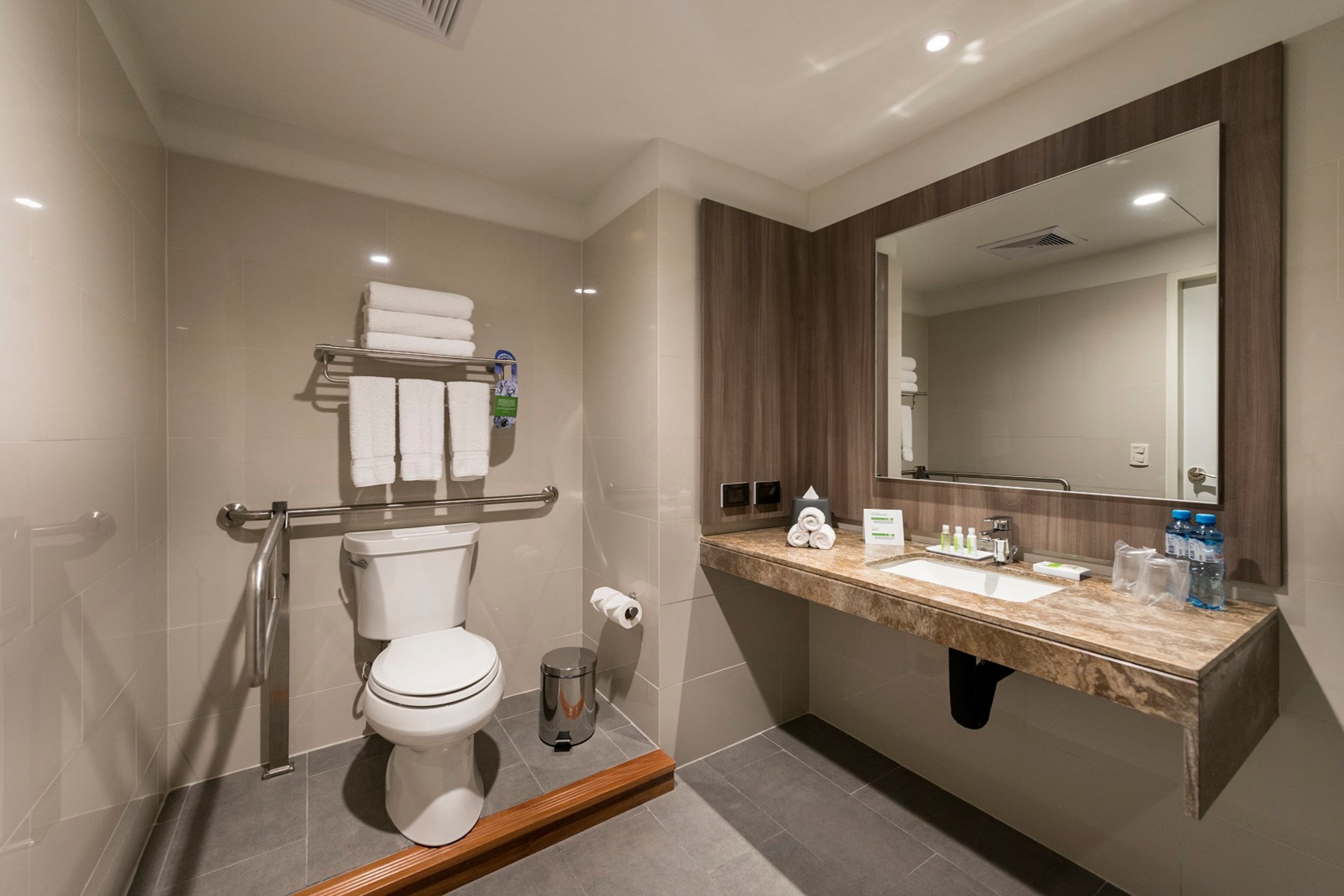 Holiday Inn Lima Airport — 14
