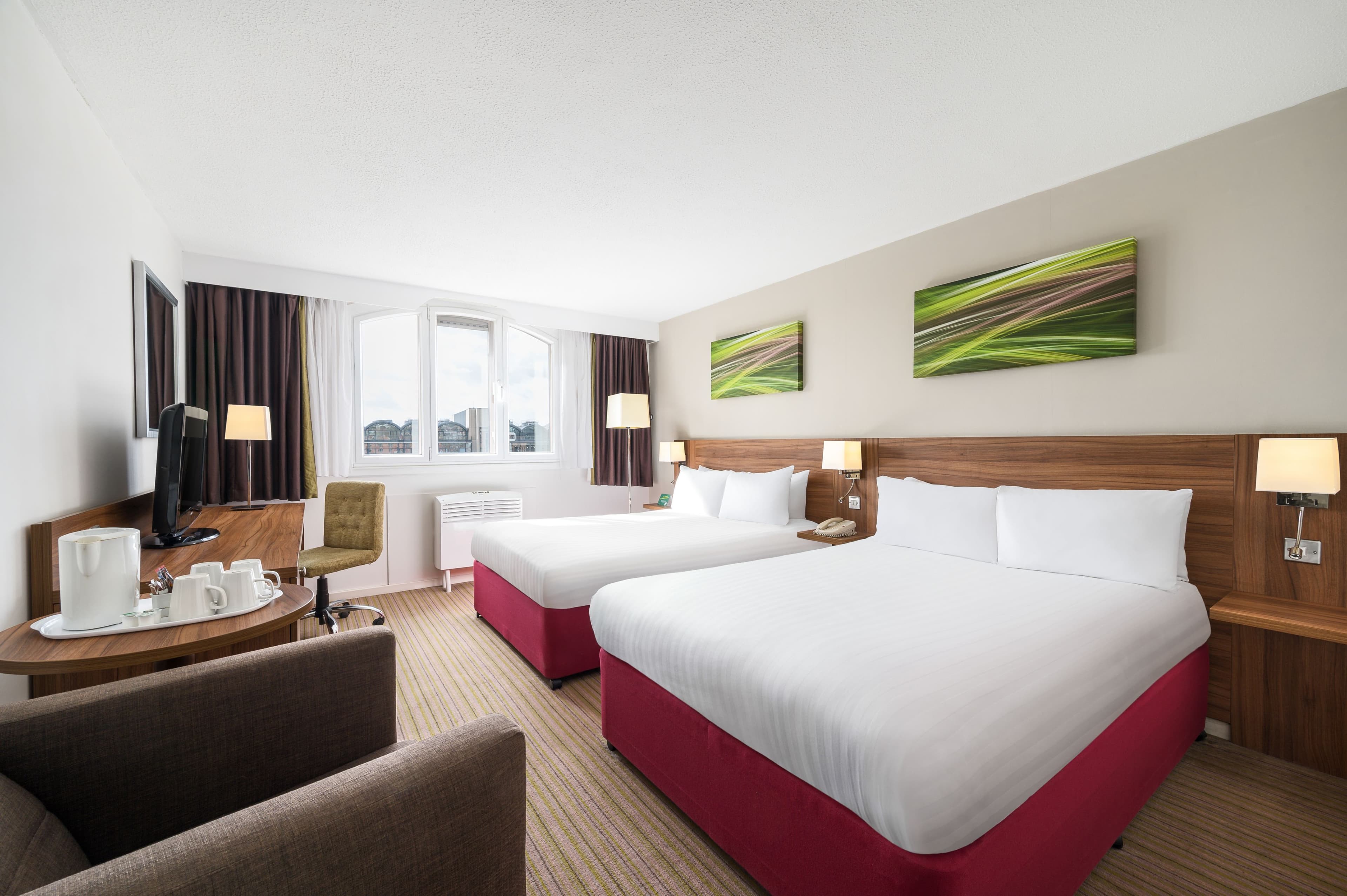 Holiday Inn Lincoln — 30