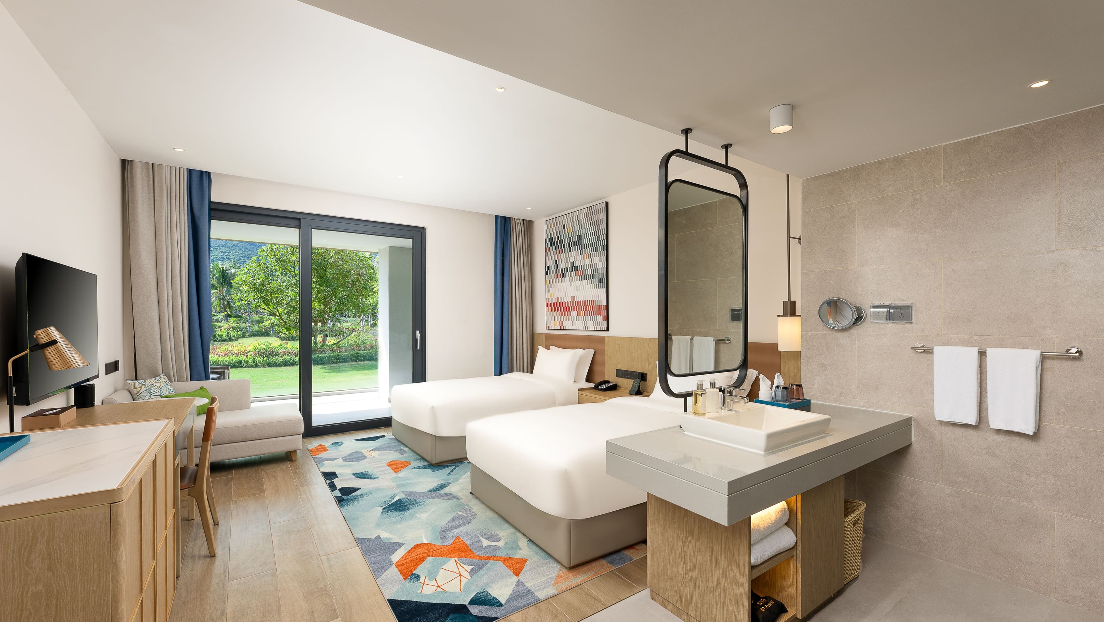 Holiday Inn Hainan Xiangshui Bay - Image 2