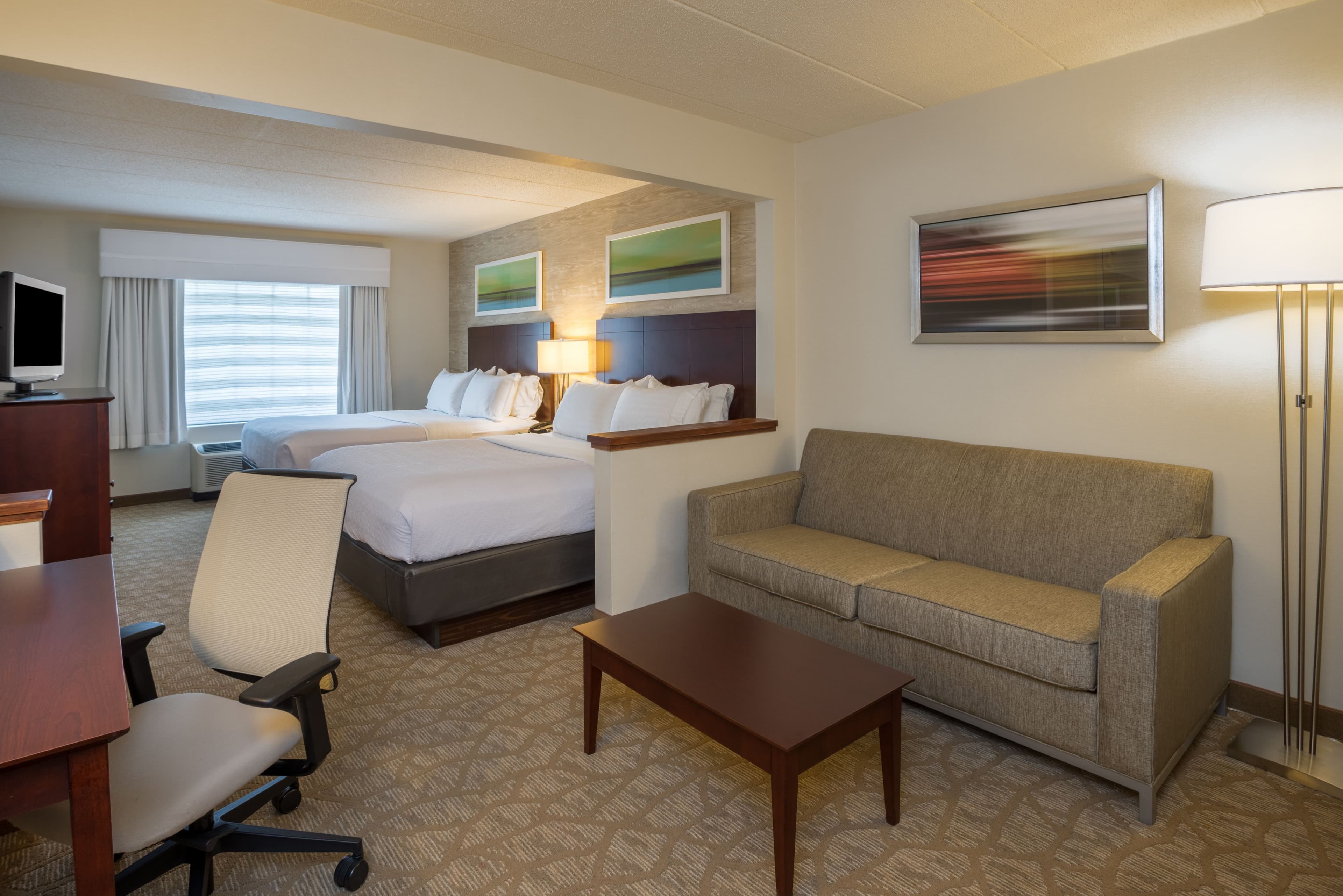 Holiday Inn Baltimore BWI Airport — 13