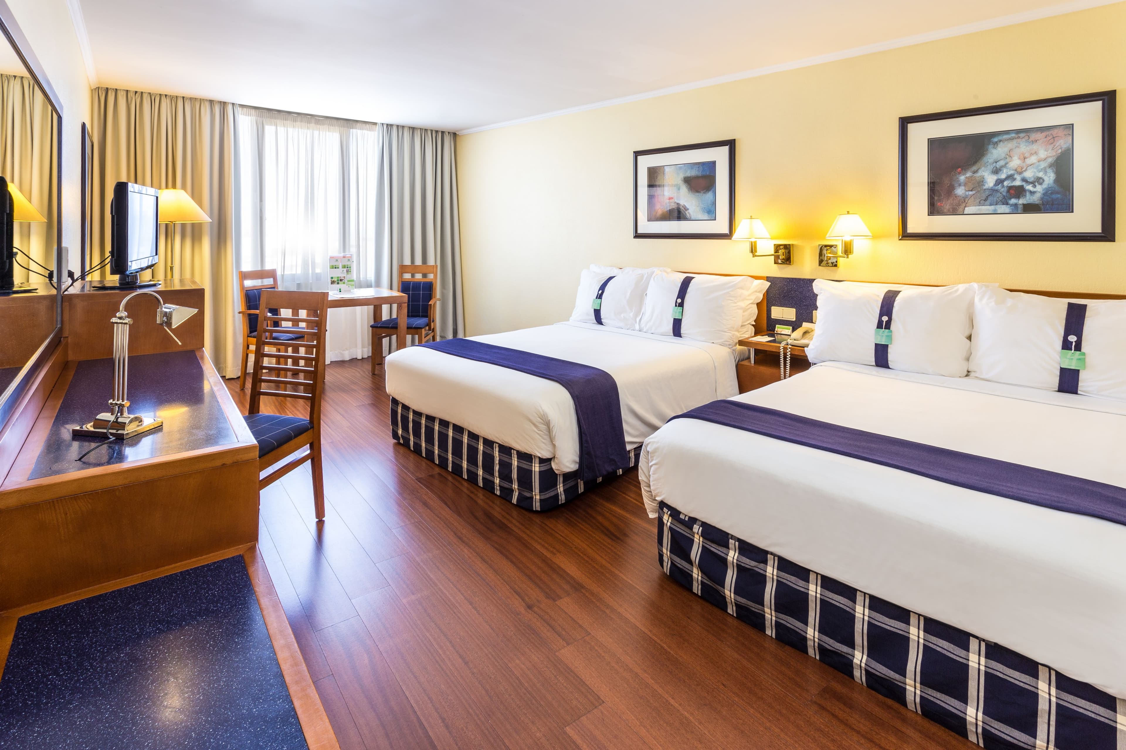 Holiday Inn Lisbon — 16