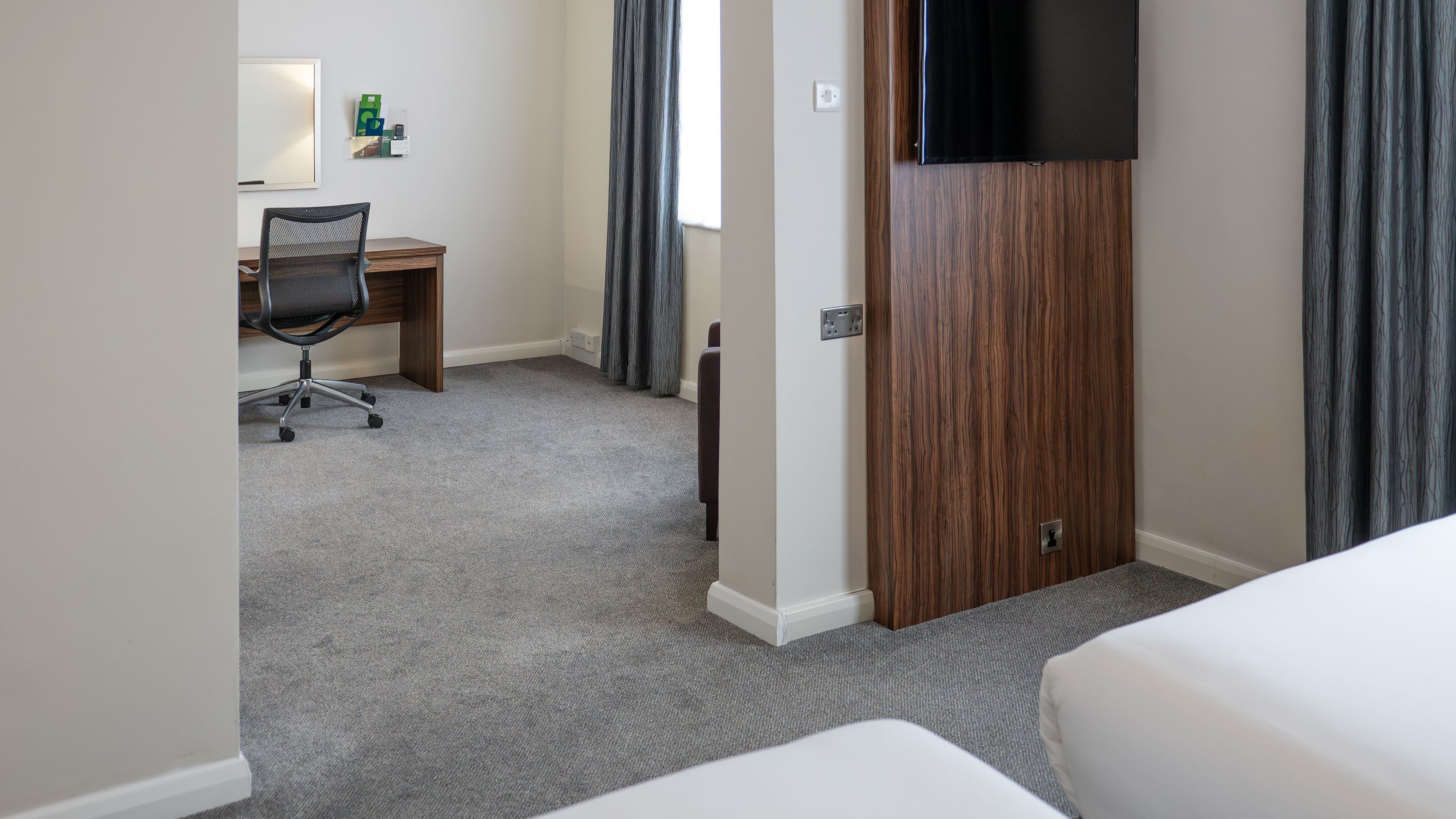 Holiday Inn Liverpool - City Centre - Image 5