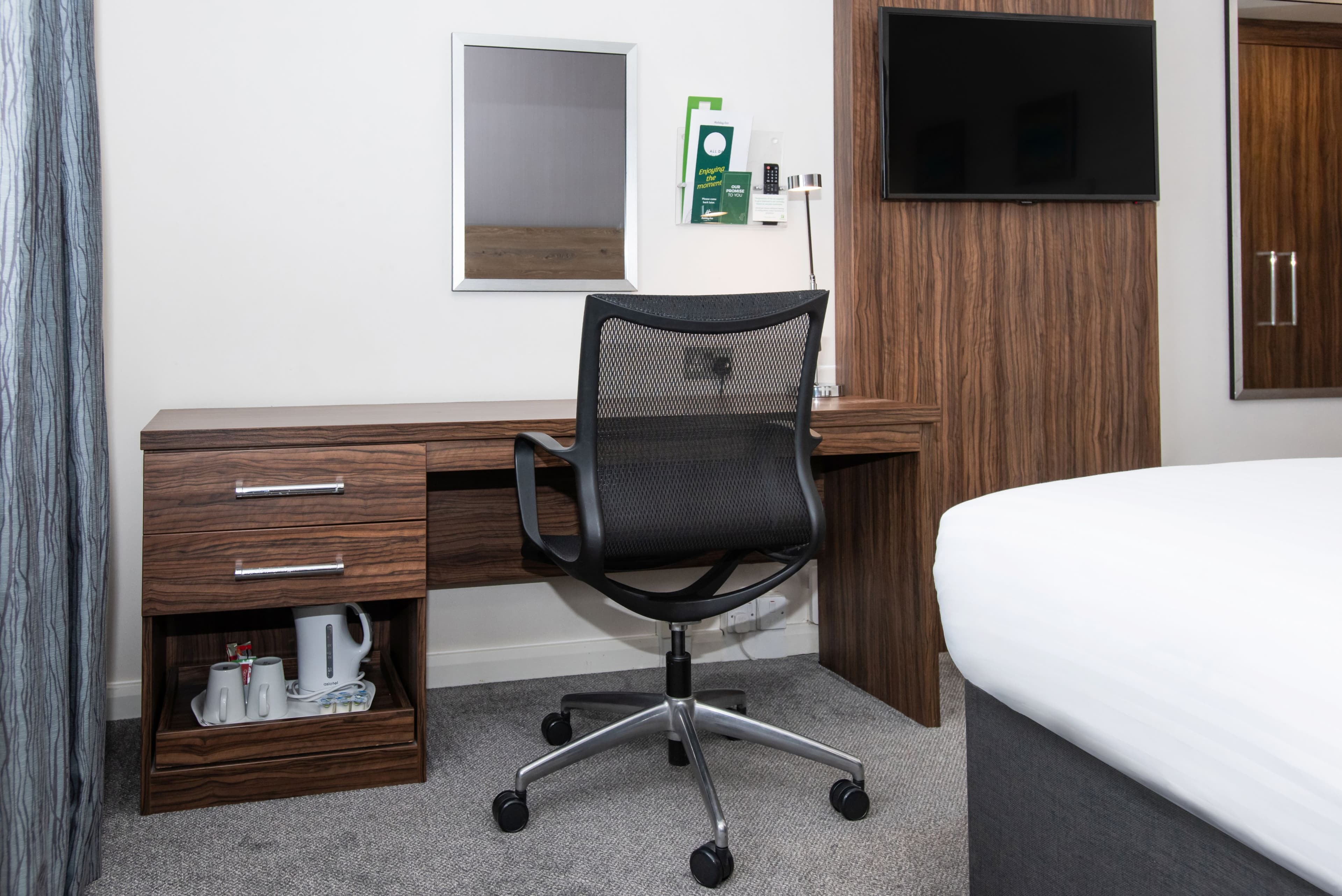 Holiday Inn Liverpool - City Centre - Image 2