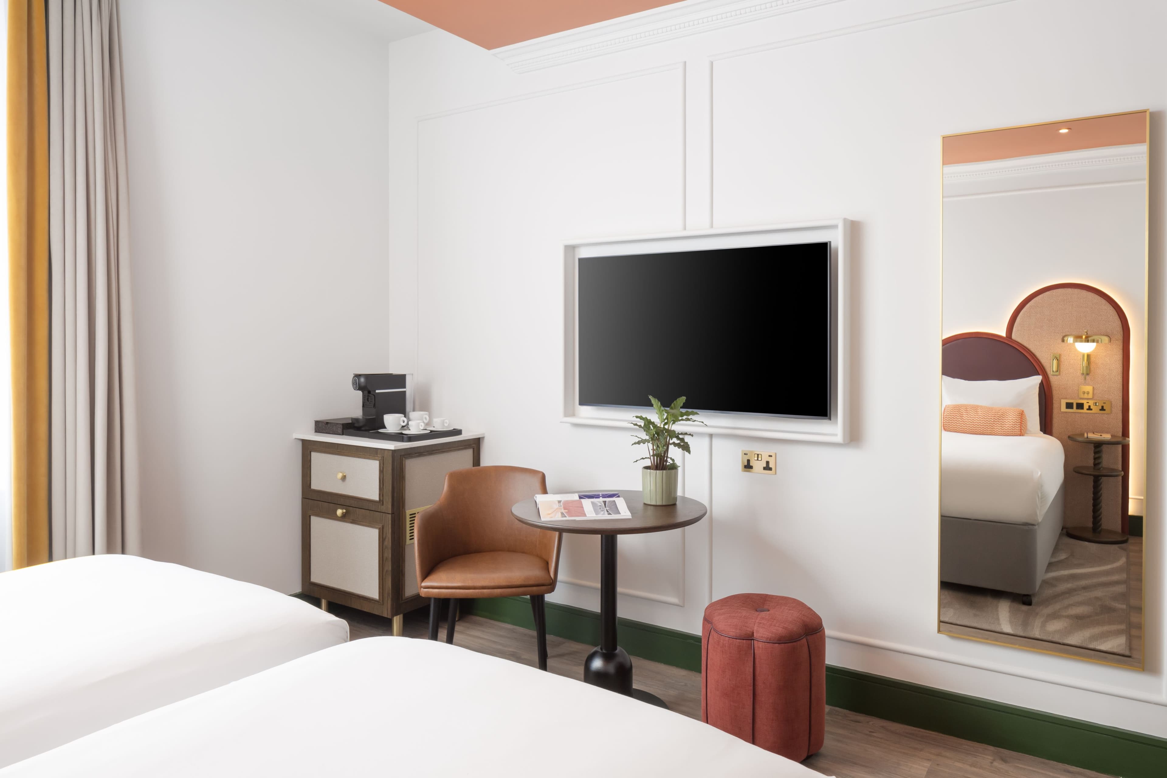 Independent (SPHC) The Welbeck Hotel — 22