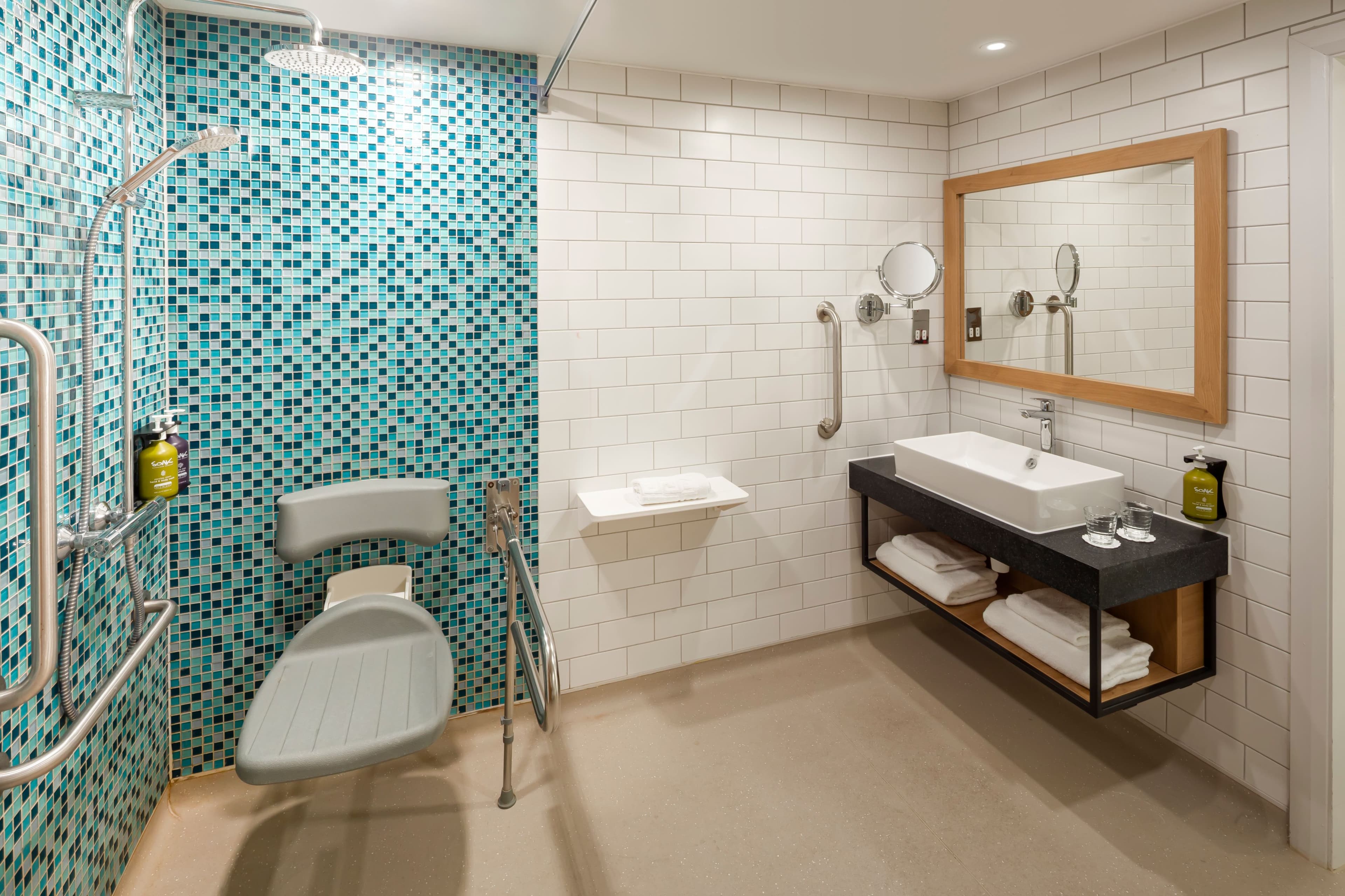 Holiday Inn London - Bexley — 25