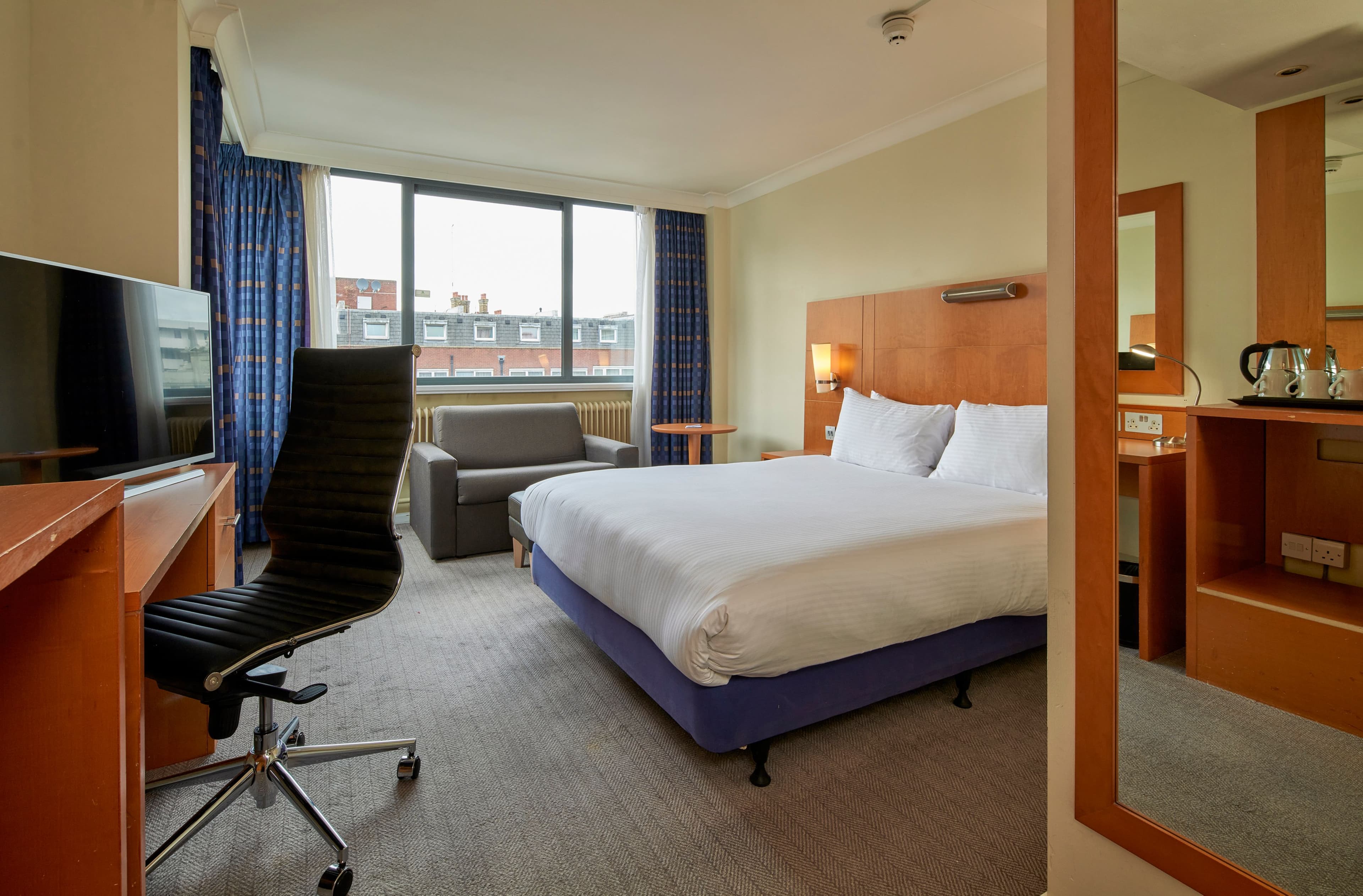 Holiday Inn London - Bloomsbury — 13