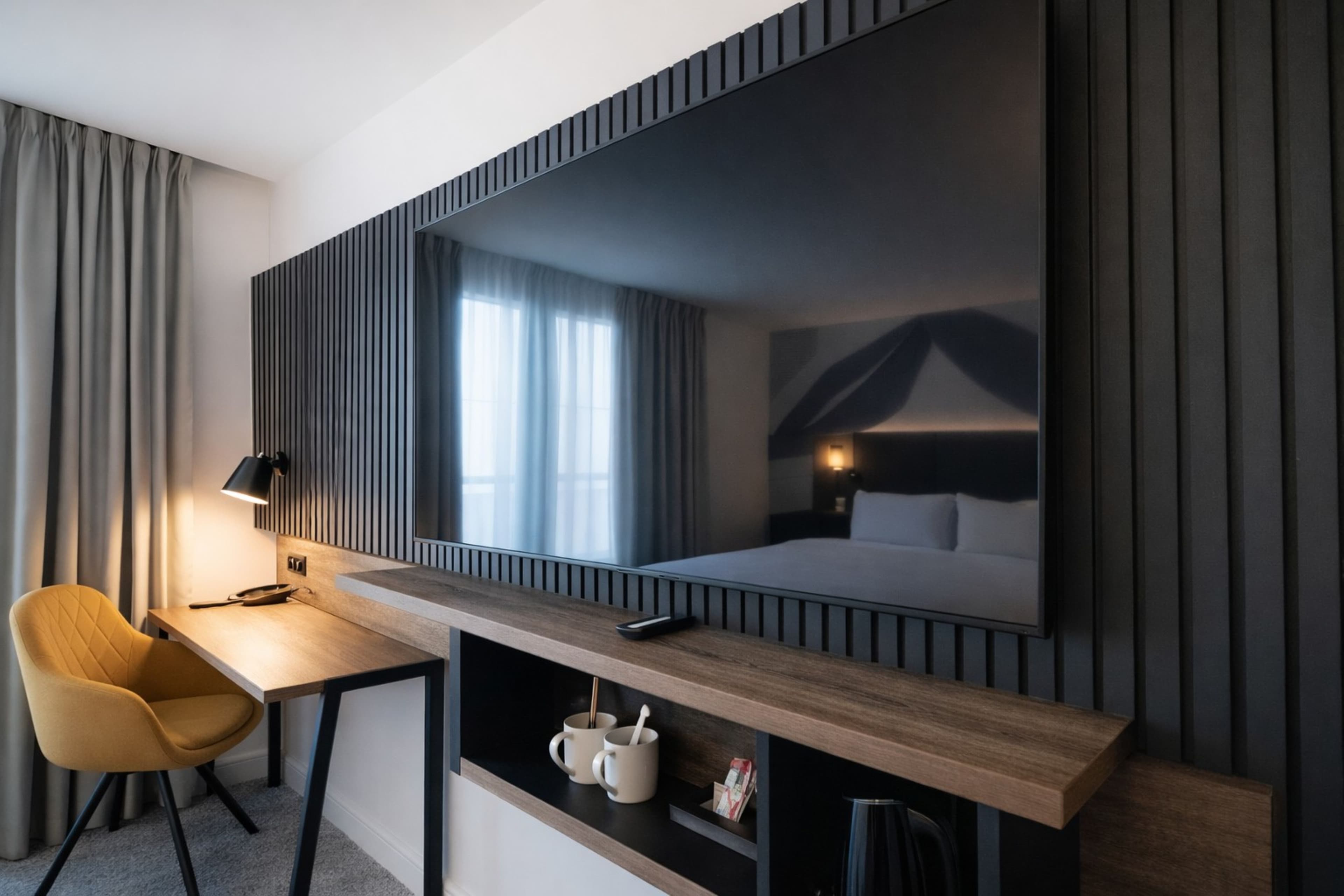 Holiday Inn London - Camden Lock - Image 3