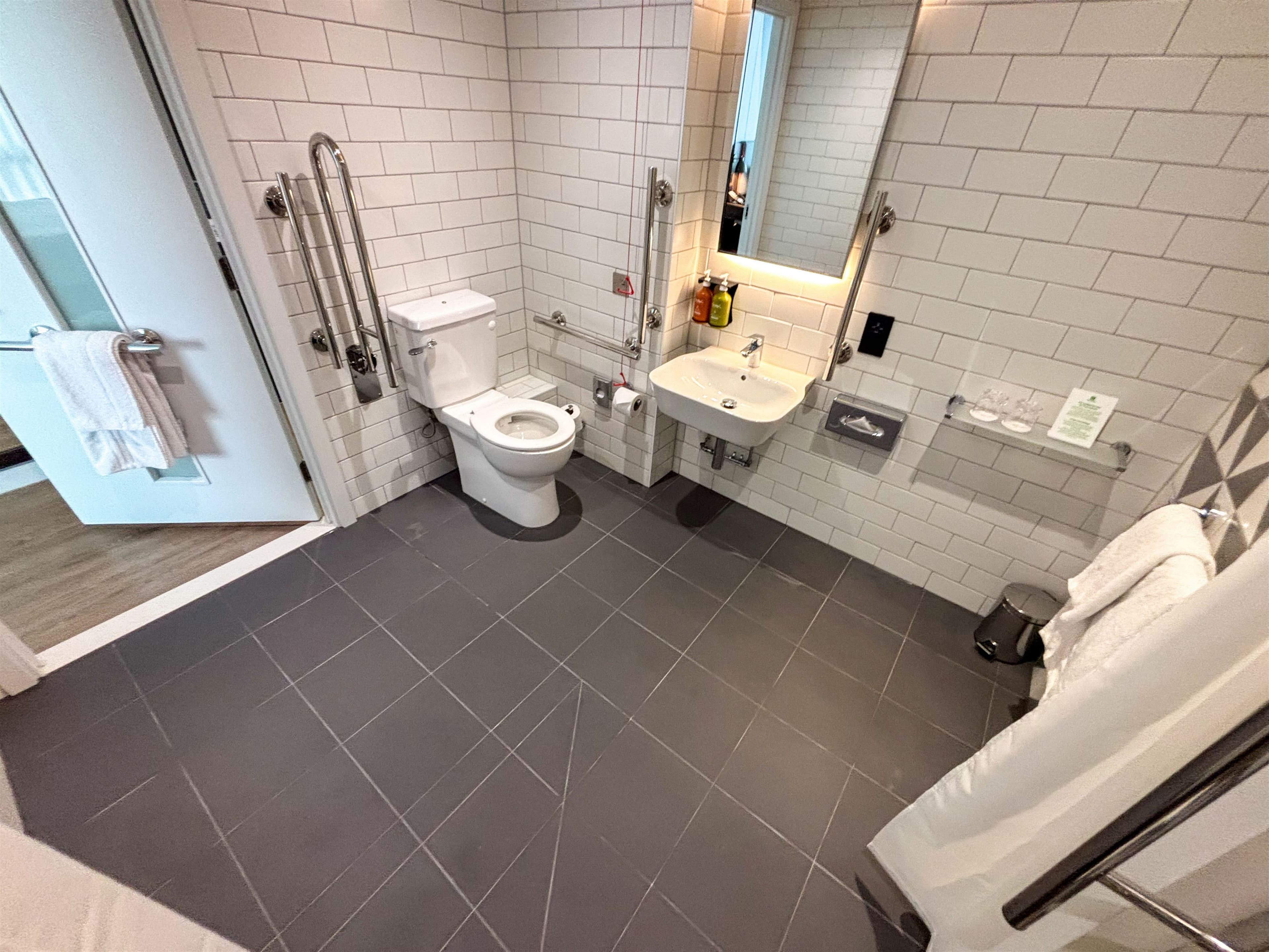 Holiday Inn London - Whitechapel — 18