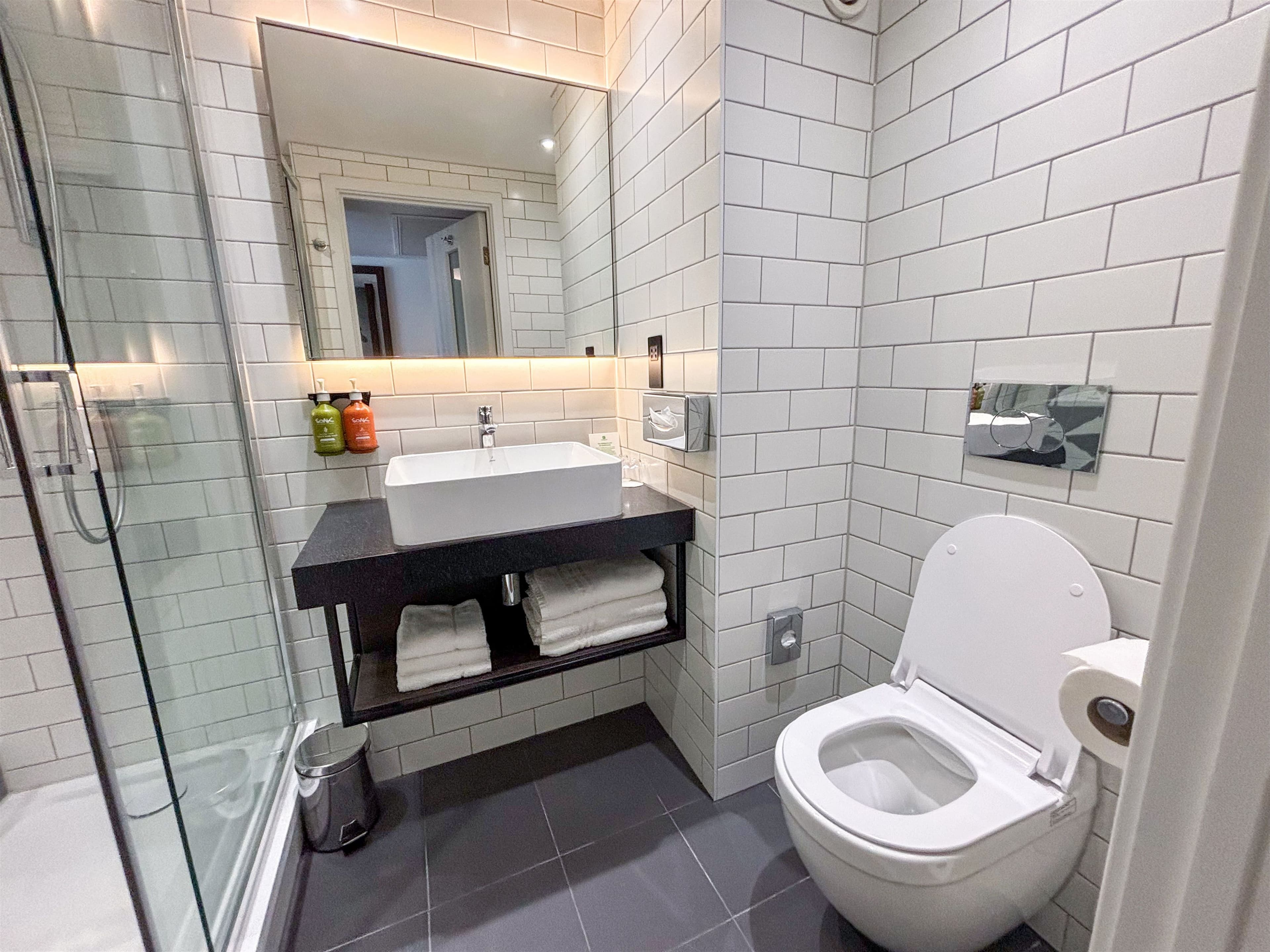 Holiday Inn London - Whitechapel — 7