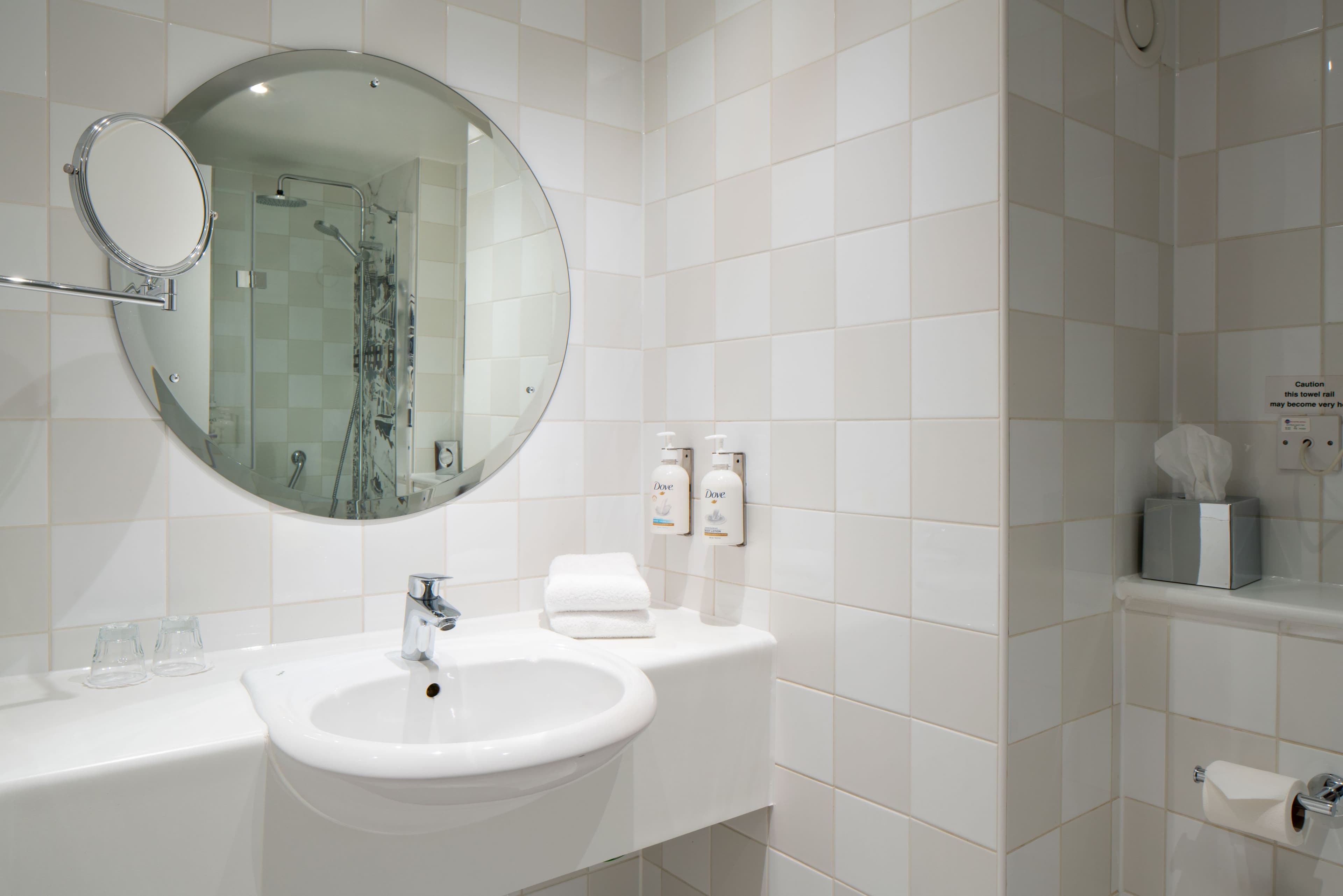 Holiday Inn London - Heathrow M4,Jct.4 — 2