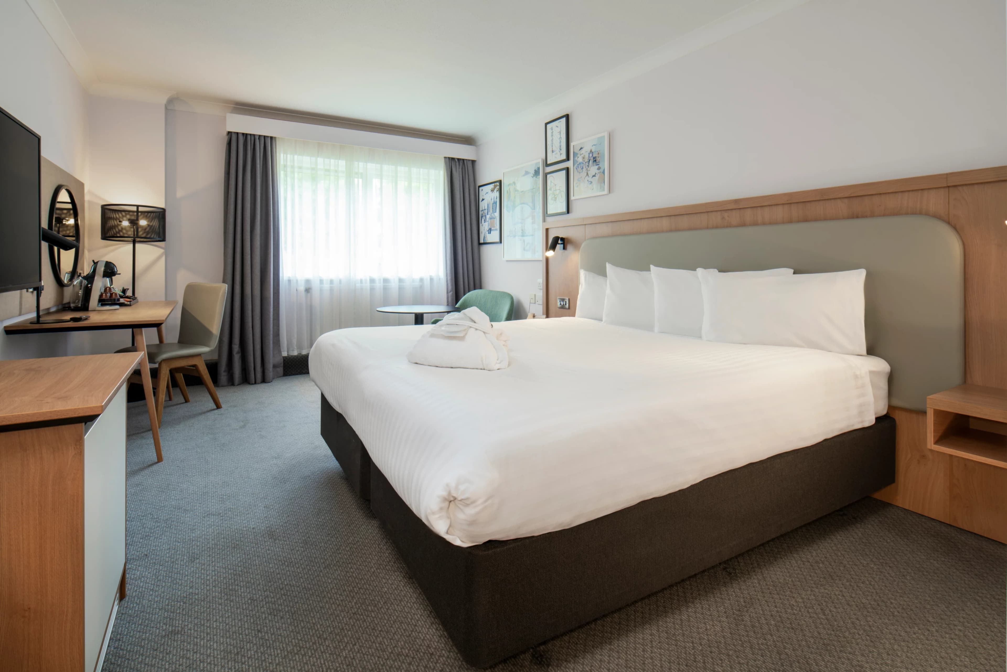 Holiday Inn London - Heathrow M4,Jct.4 — 18
