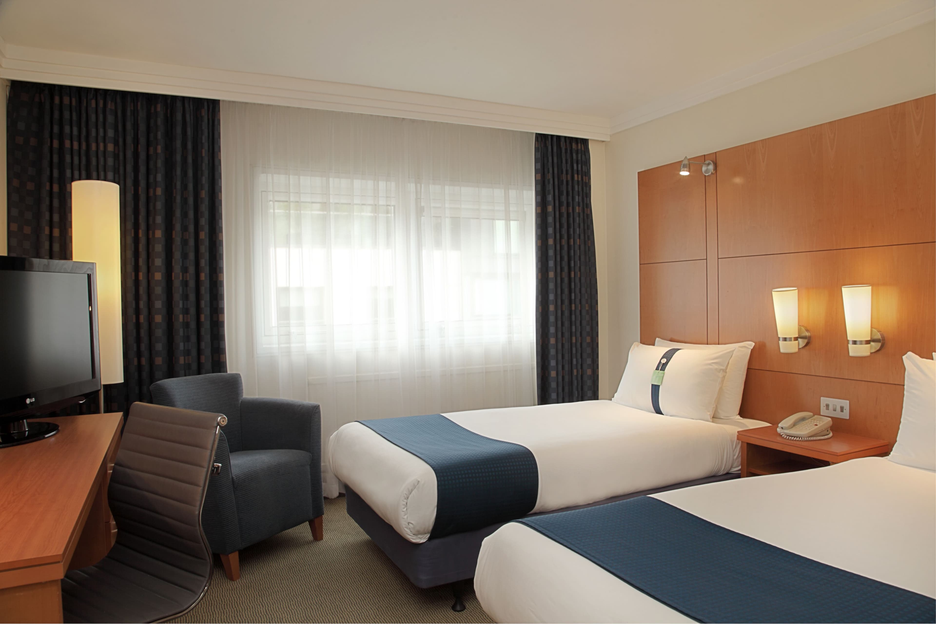 Holiday Inn London - Regent's Park - Image 4