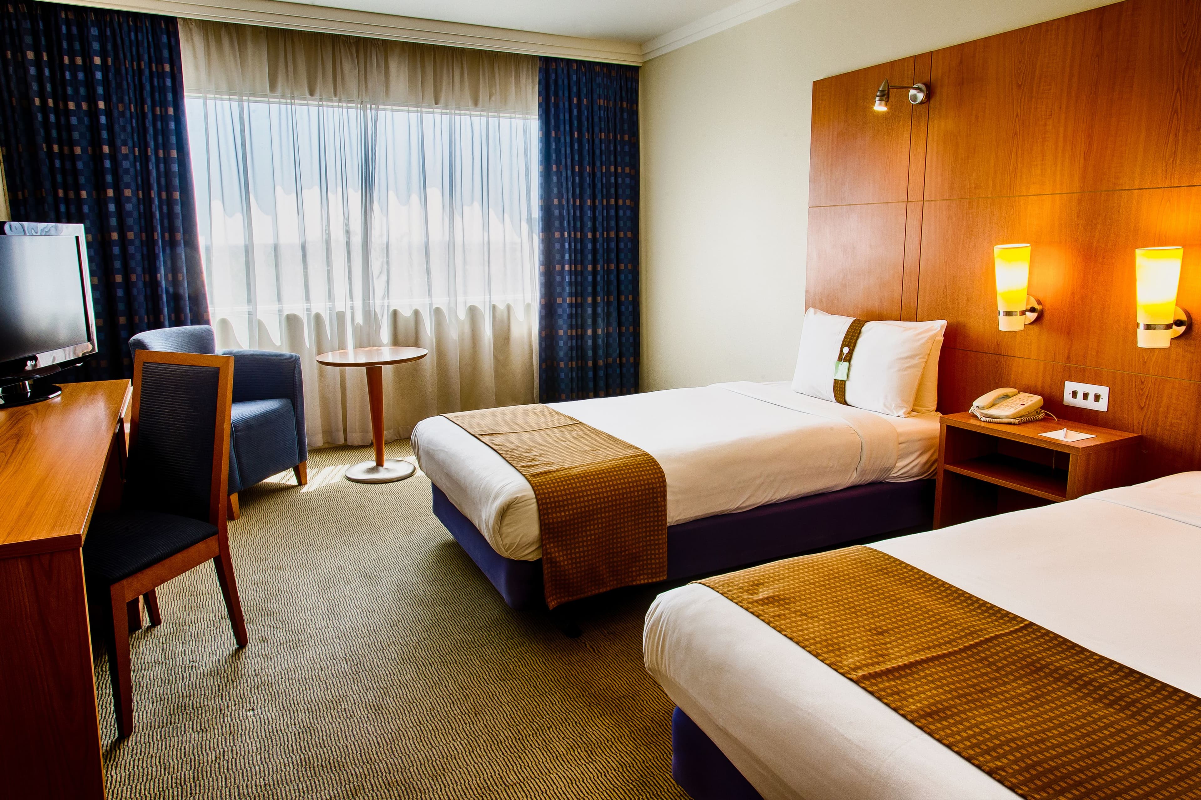 Holiday Inn London - Heathrow M4,Jct.4 — 17