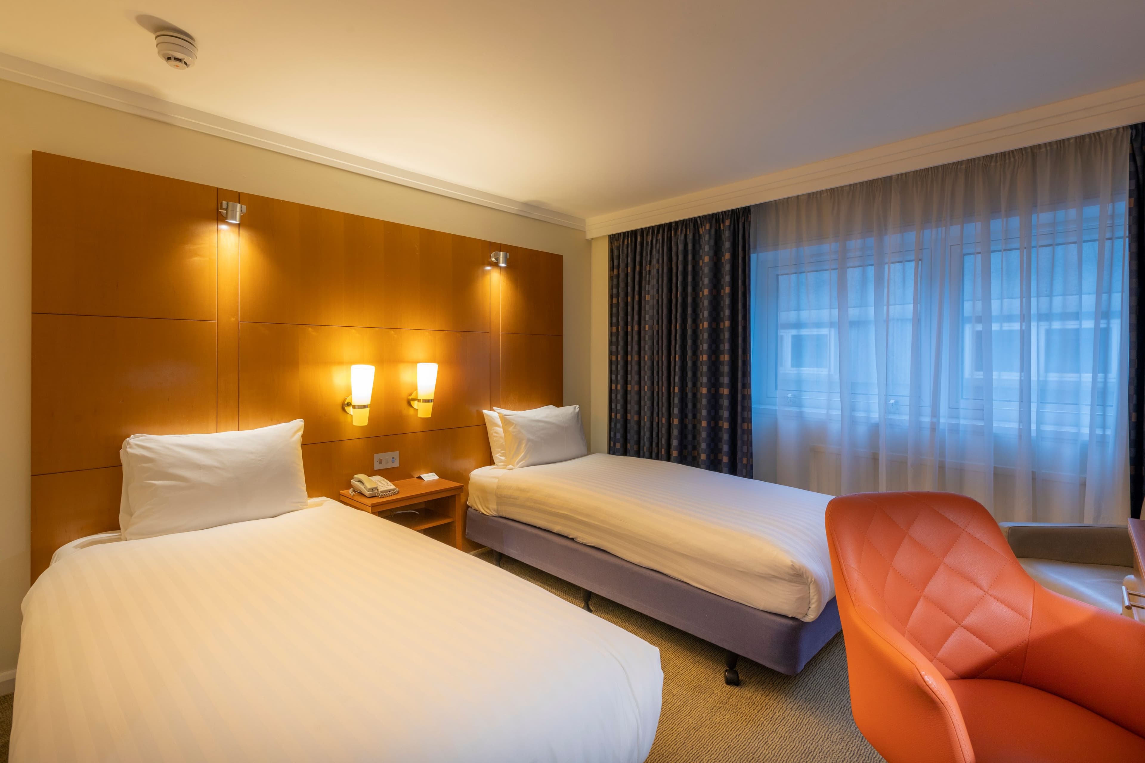 Holiday Inn London - Regent's Park - Image 3