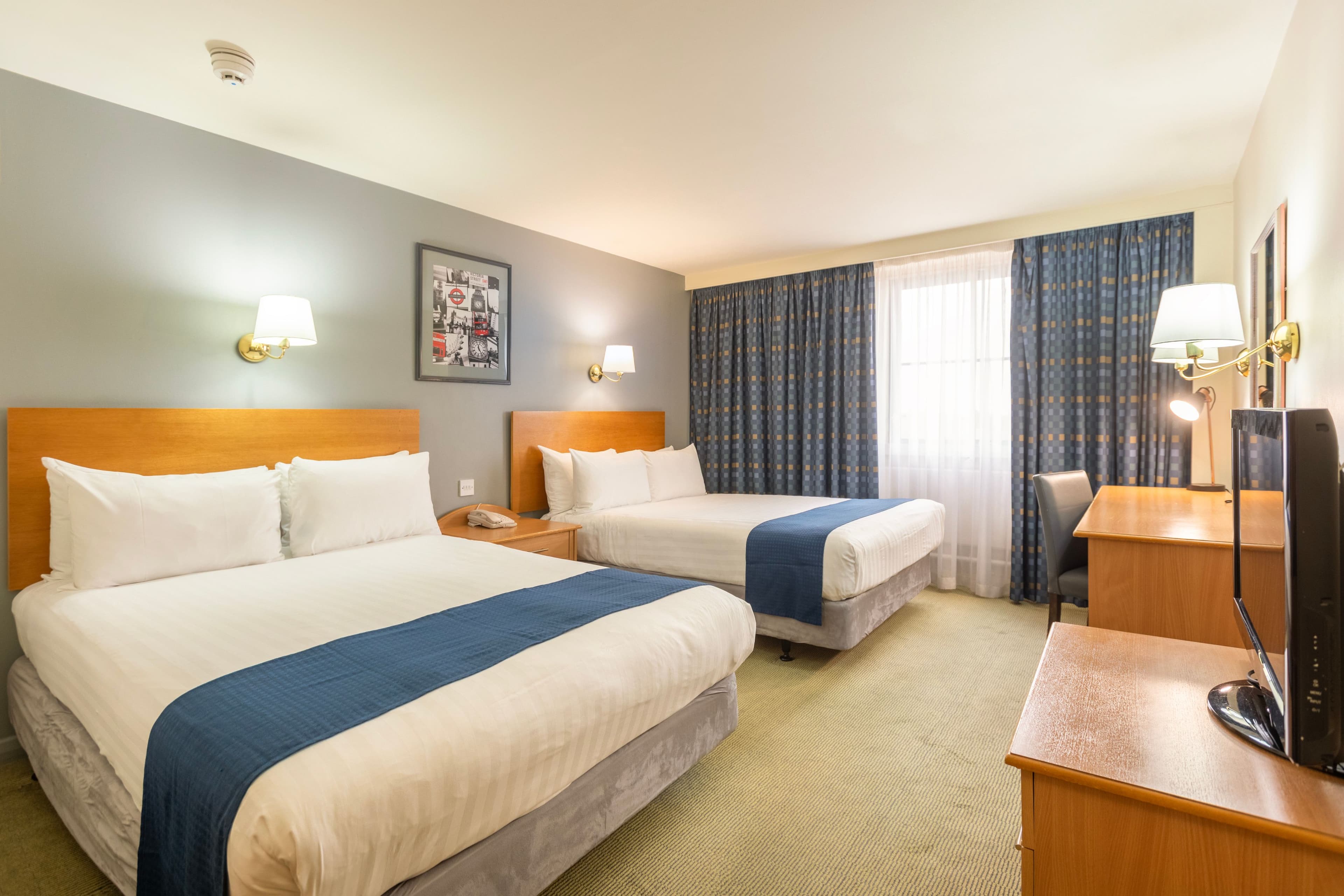 Holiday Inn London - Sutton — 11