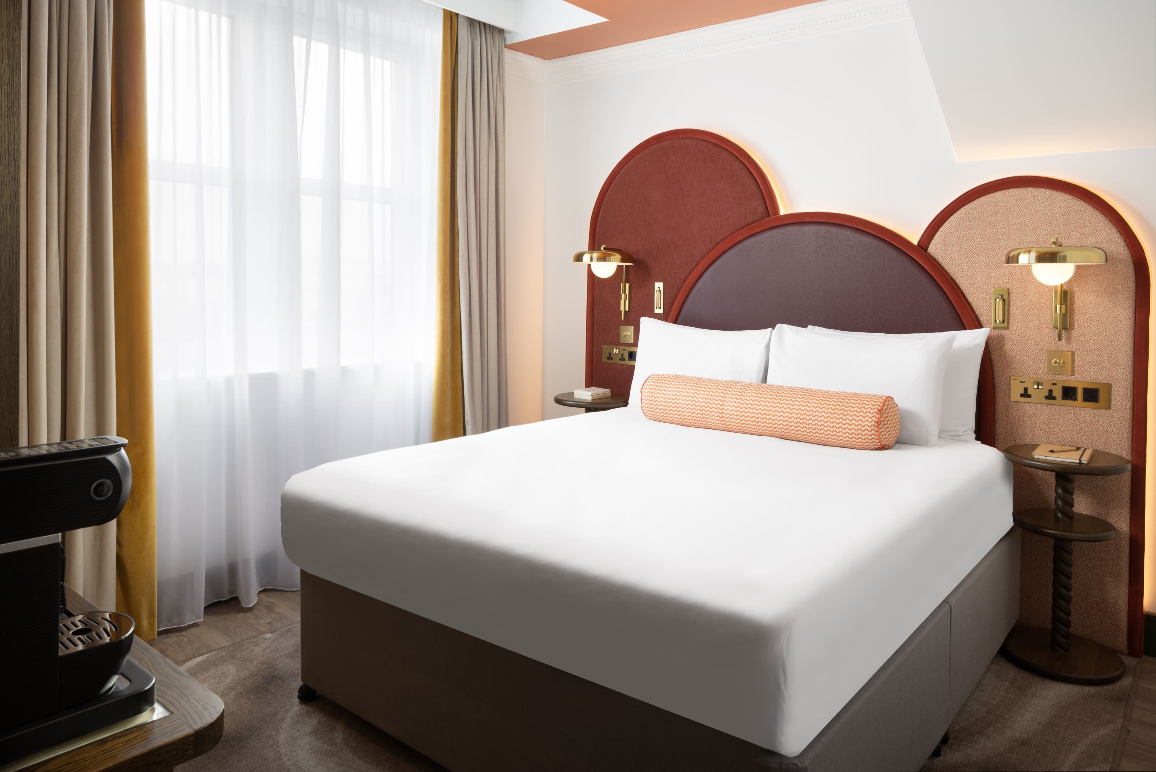 Independent (SPHC) The Welbeck Hotel — 17