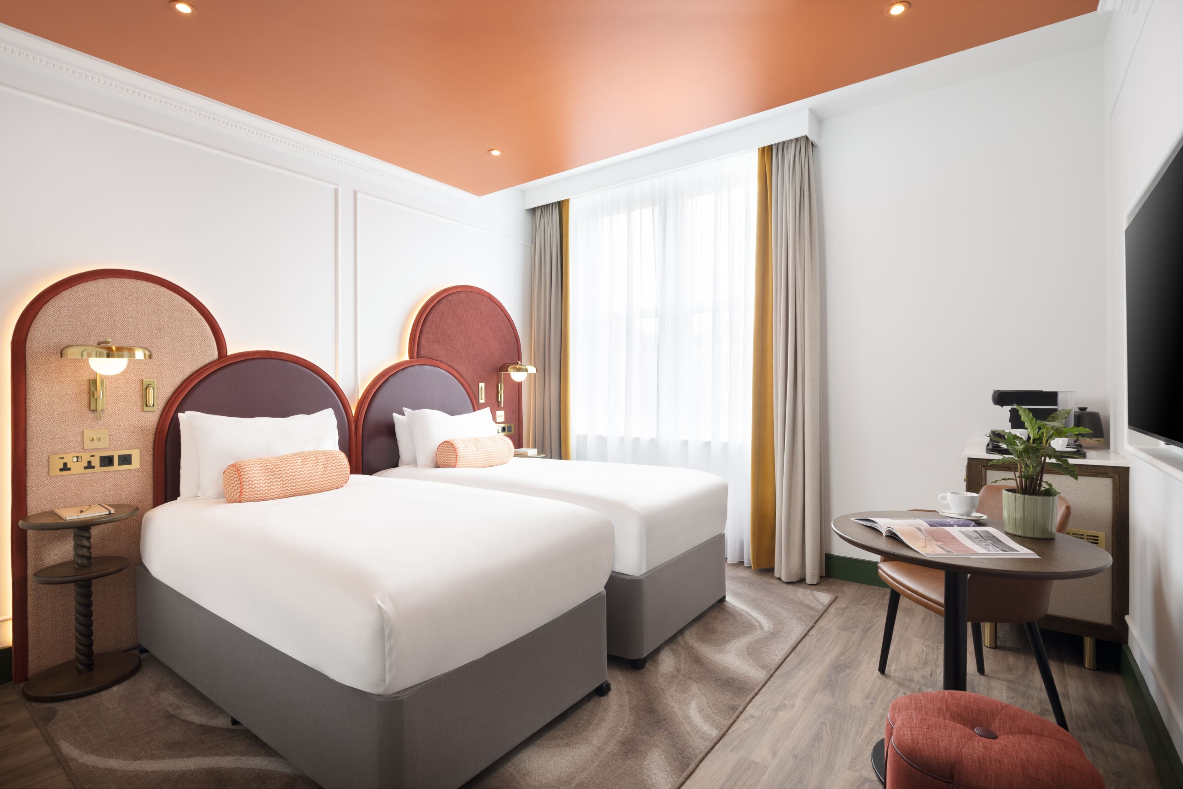 Independent (SPHC) The Welbeck Hotel — 20