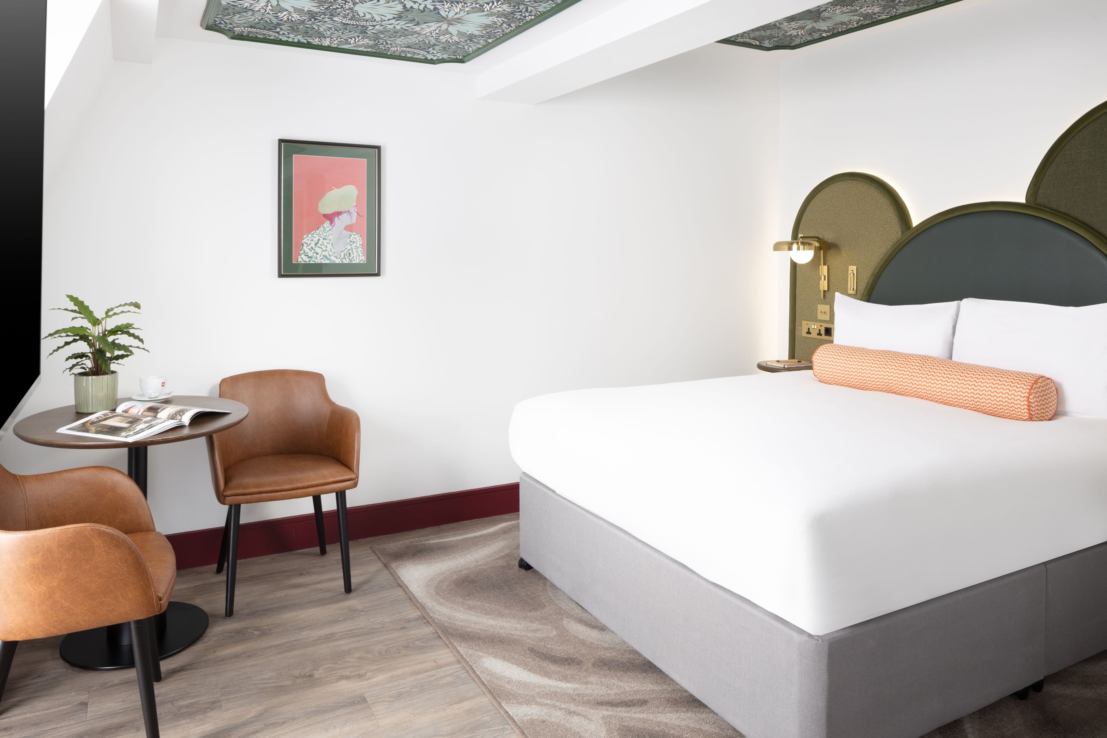 Independent (SPHC) The Welbeck Hotel — 16