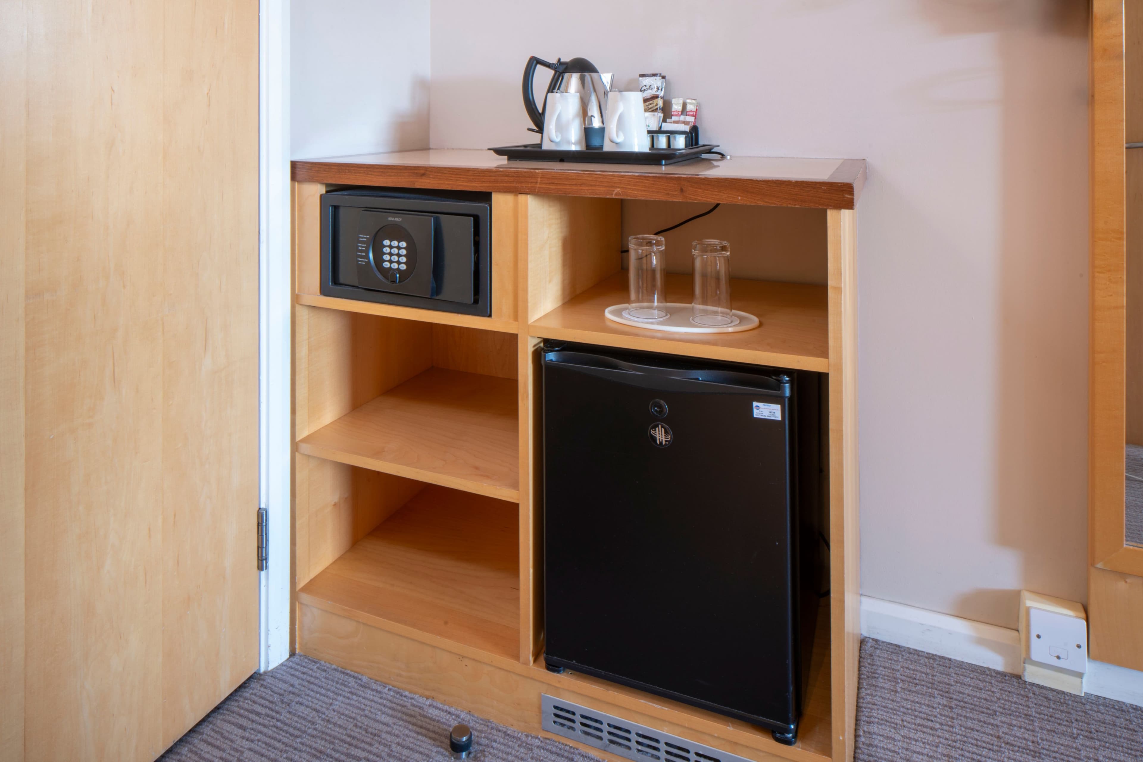 Standard Room - Image 10