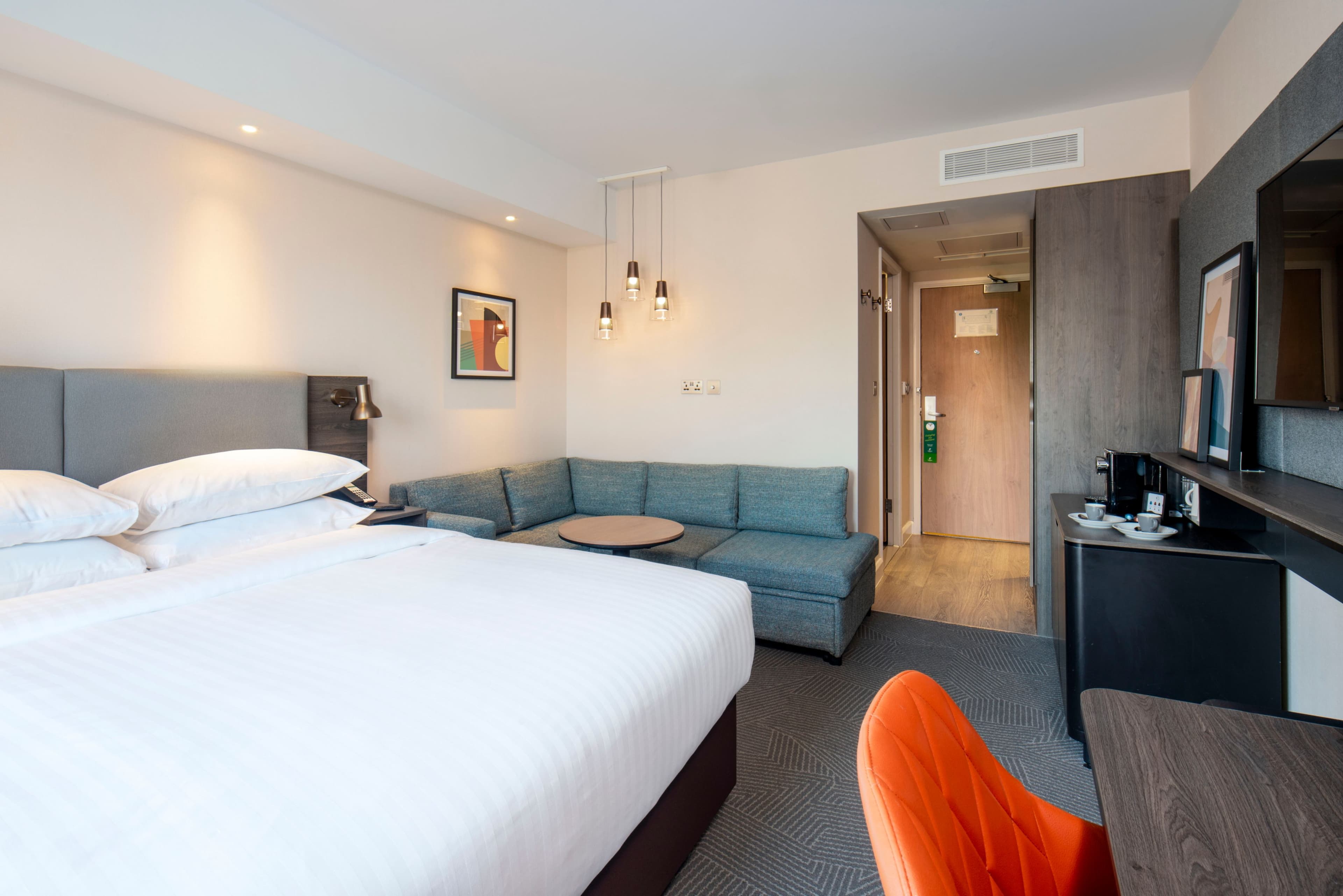 Holiday Inn London - Brentford Lock — 55