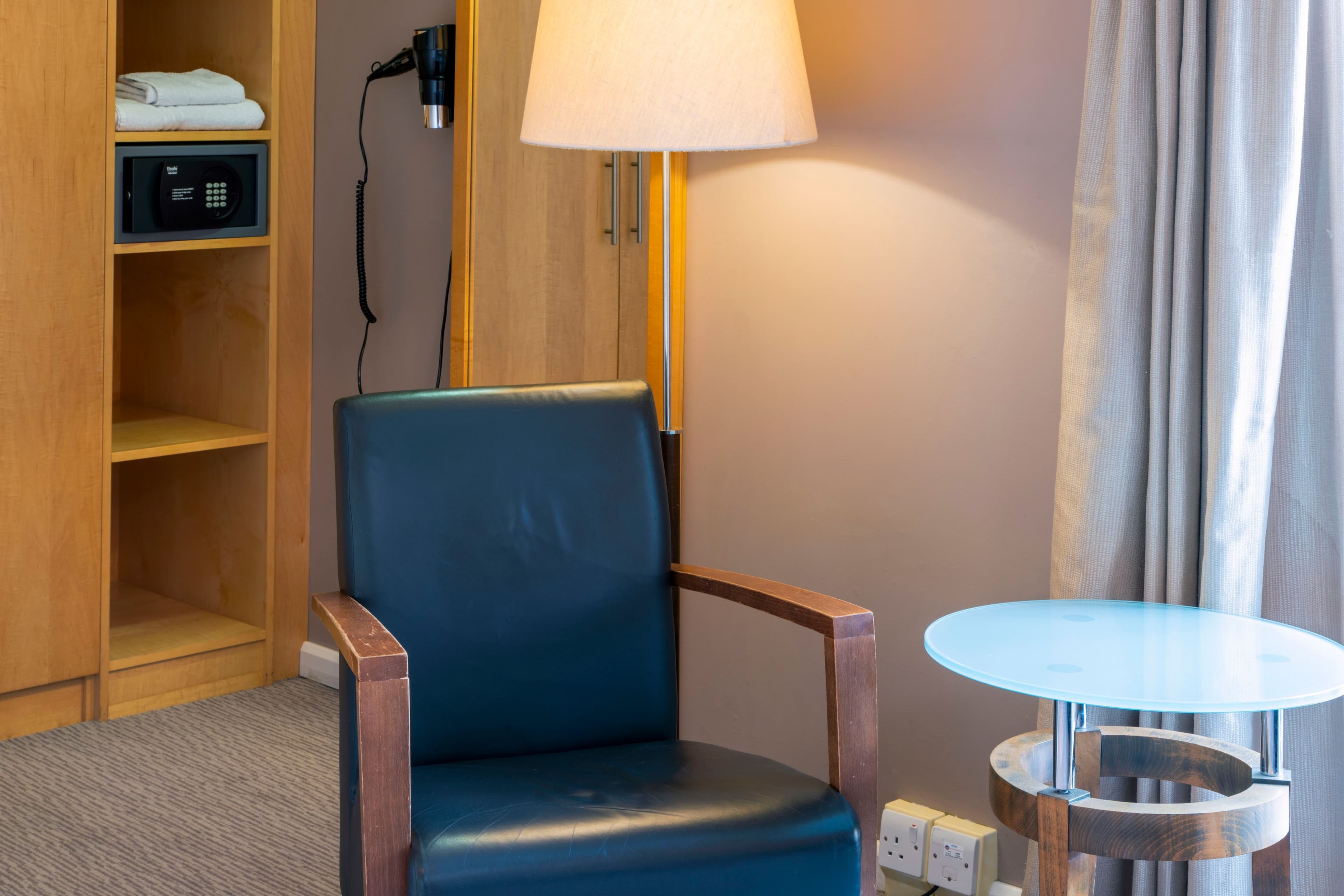 Standard Room - Image 15