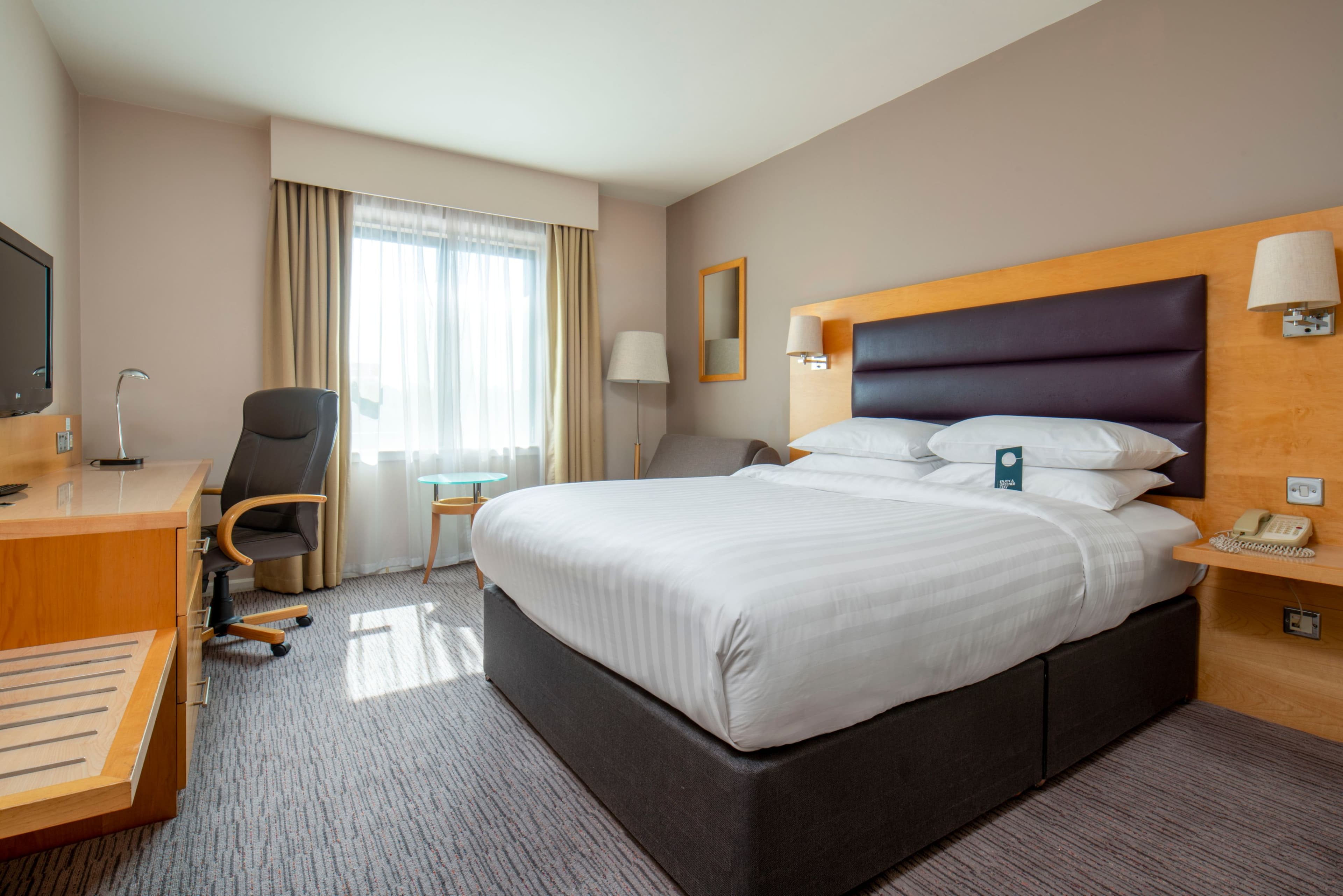 Holiday Inn London - Brentford Lock — 65