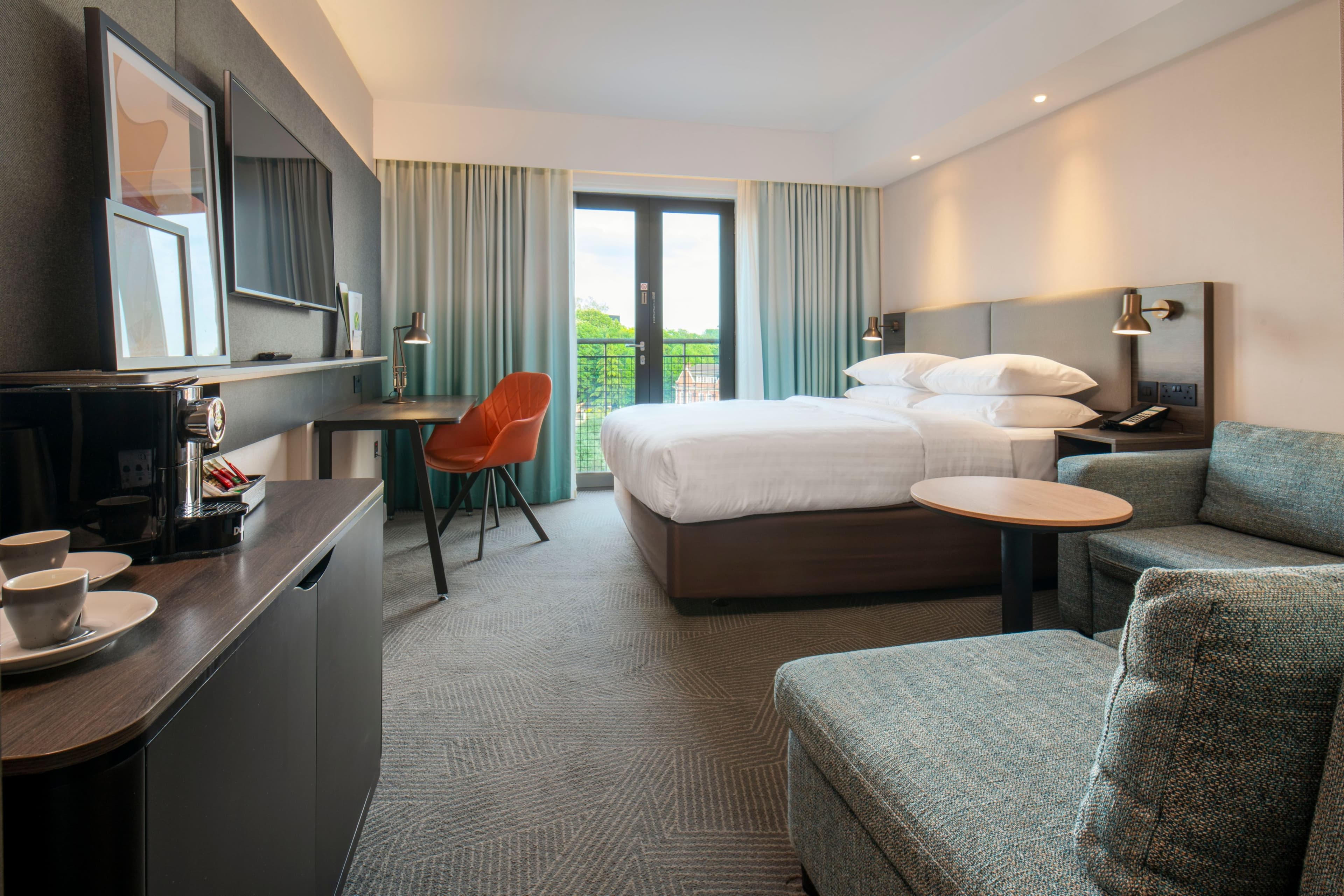 Holiday Inn London - Brentford Lock — 67