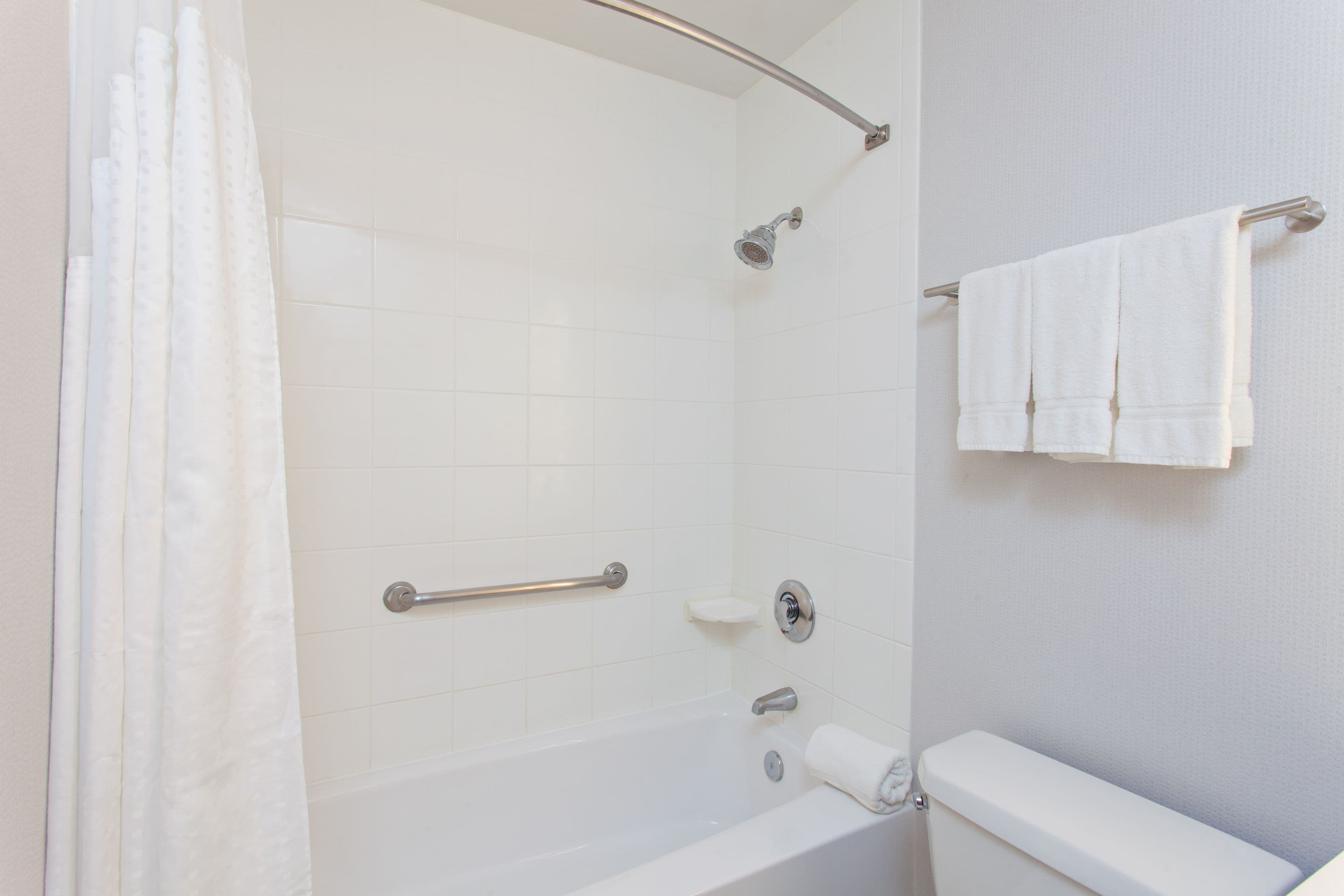 Holiday Inn Los Angeles - LAX Airport - Image 4