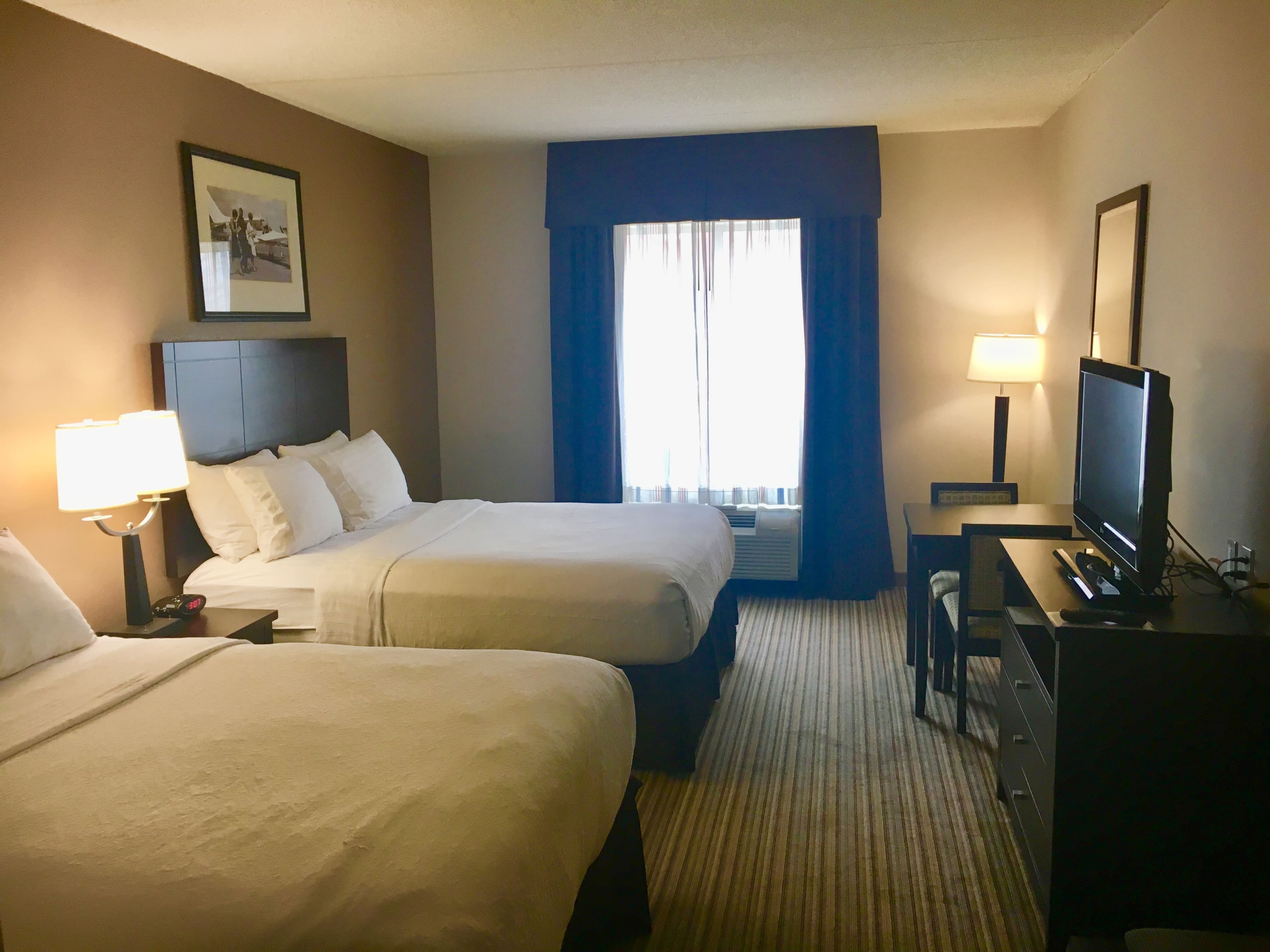 Holiday Inn Louisville Airport - Fair/Expo — 14