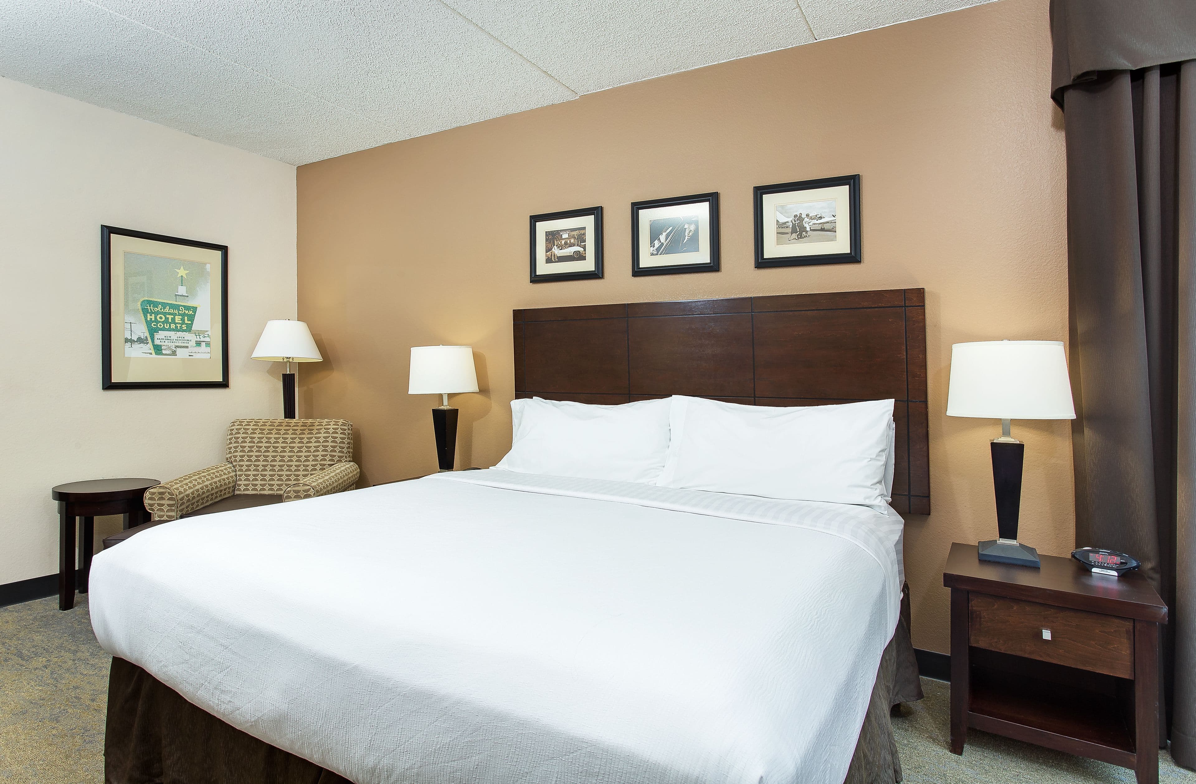 Holiday Inn Louisville Airport - Fair/Expo - Image 2