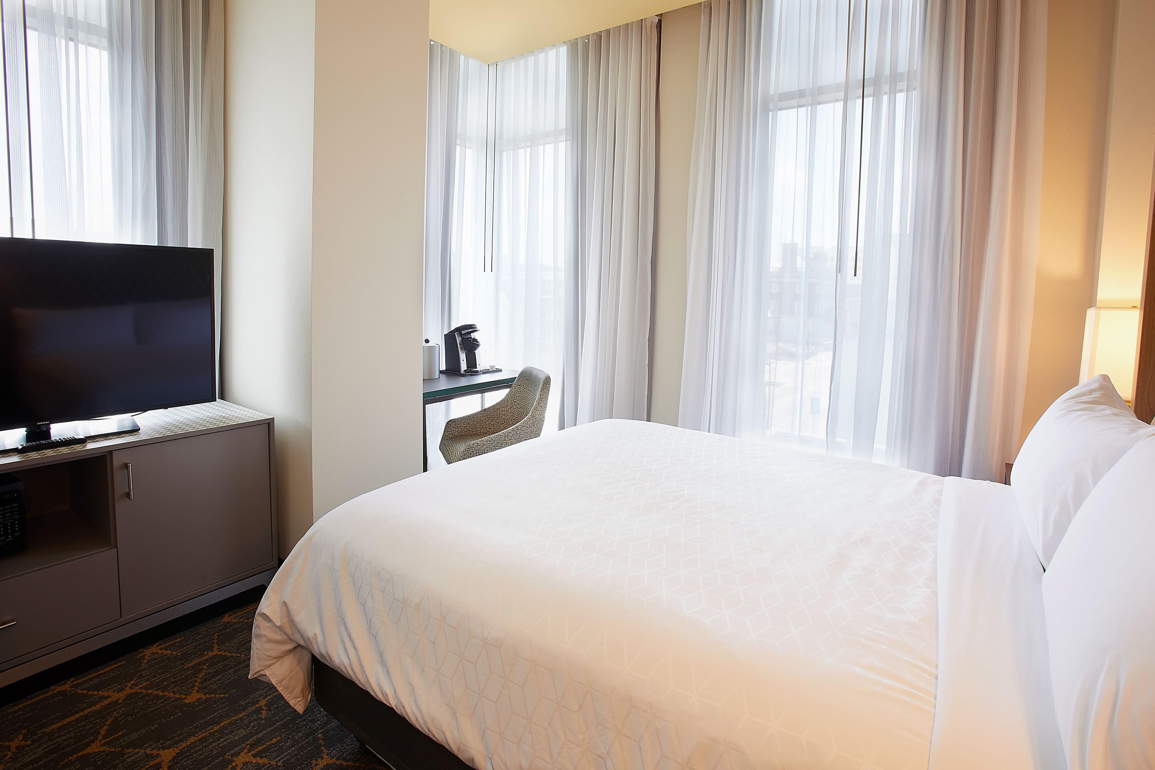Holiday Inn Louisville Downtown — 23